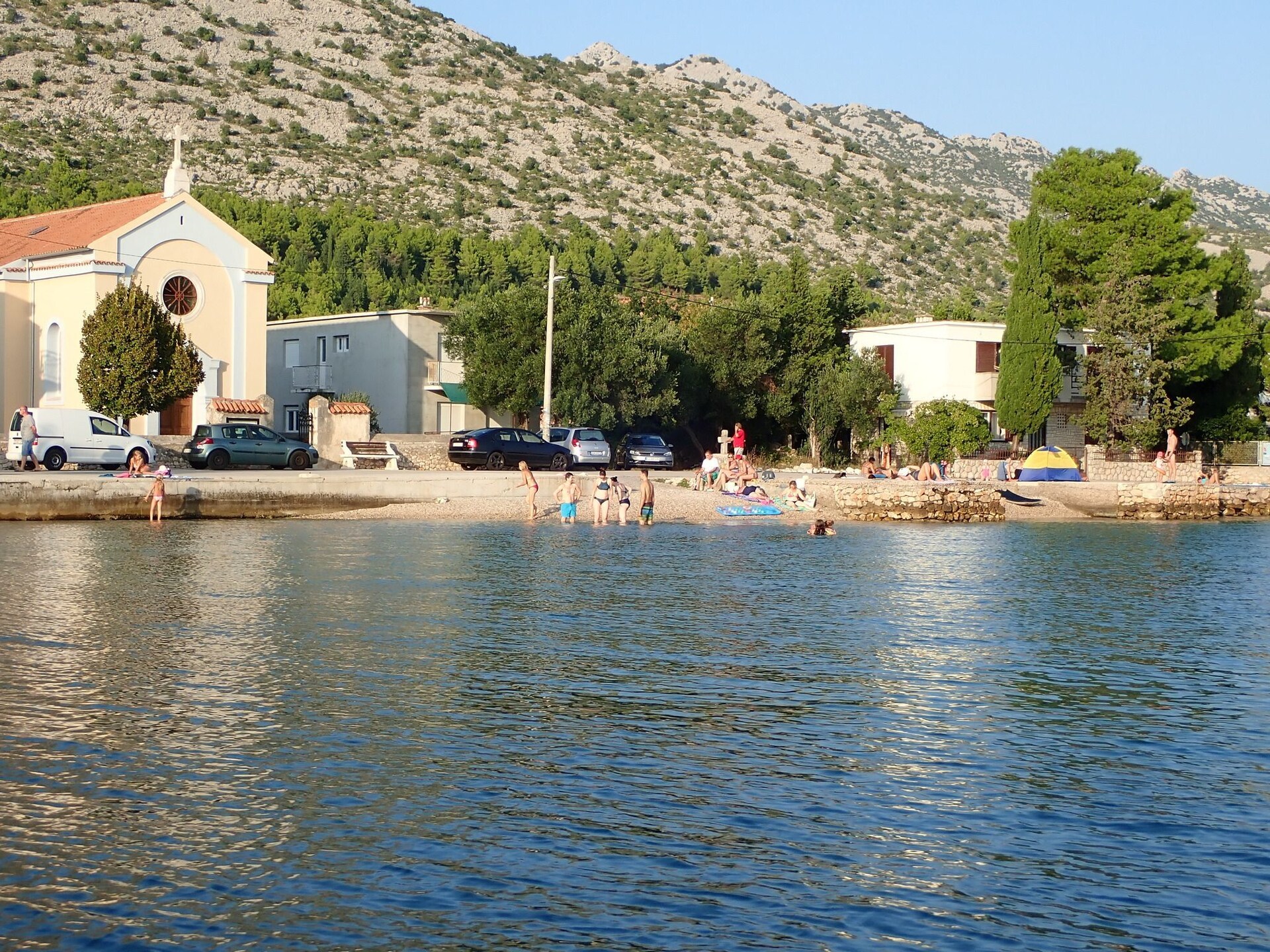Op 300 m van zee: ruim appartement in centrum Starigrad Paklenica - foto 13