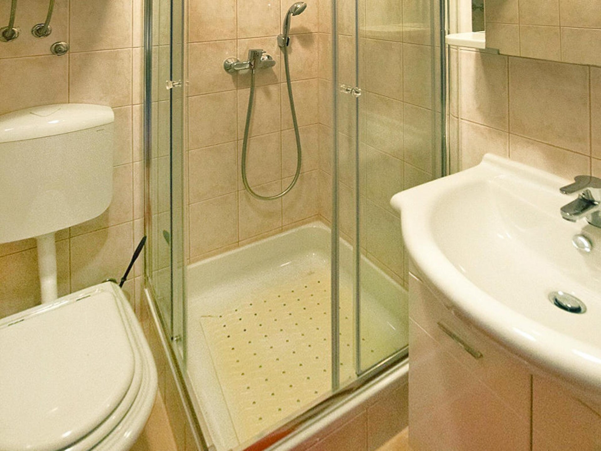 Modern 8-persoonsappartement met zeezicht nabij Paklenica - foto 24