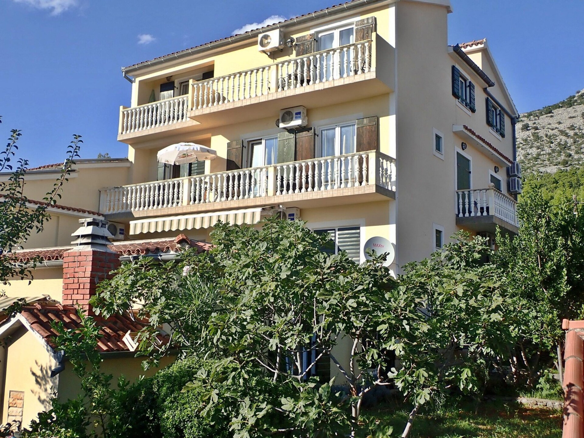 8-persoons appartement in centrum Starigrad Paklenica nabij zee - foto 11