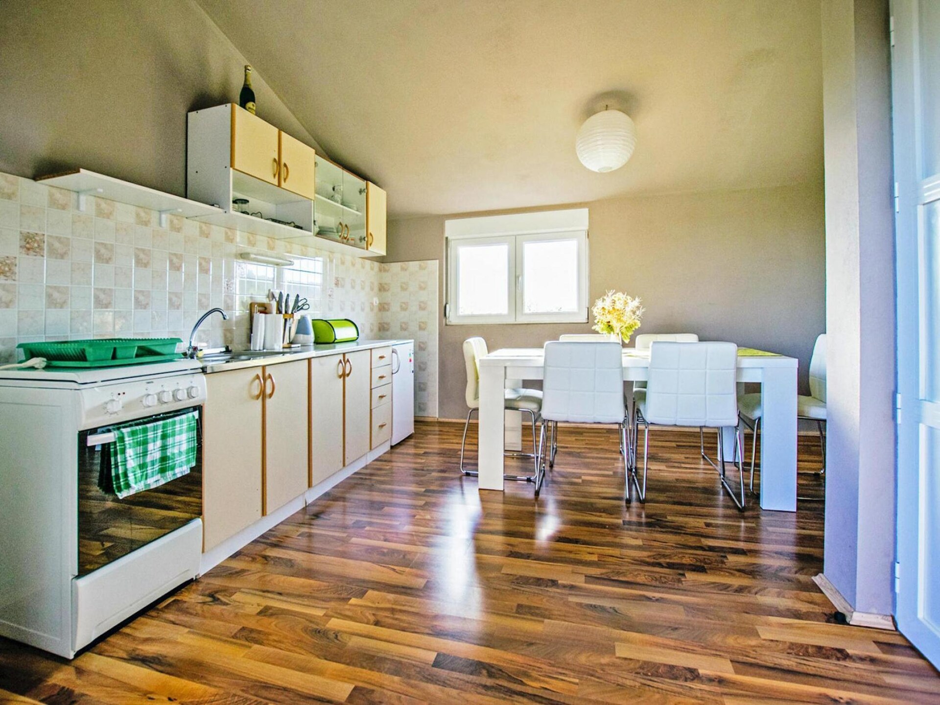 Op 400 m van zee: Modern appartement in Starigrad Paklenica - foto 13