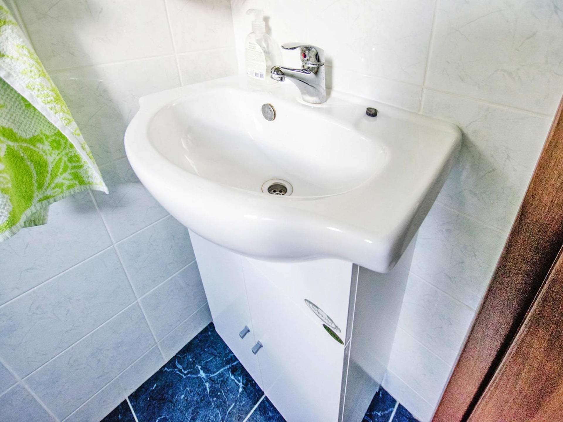 Op 400 m van zee: Modern appartement in Starigrad Paklenica - foto 24