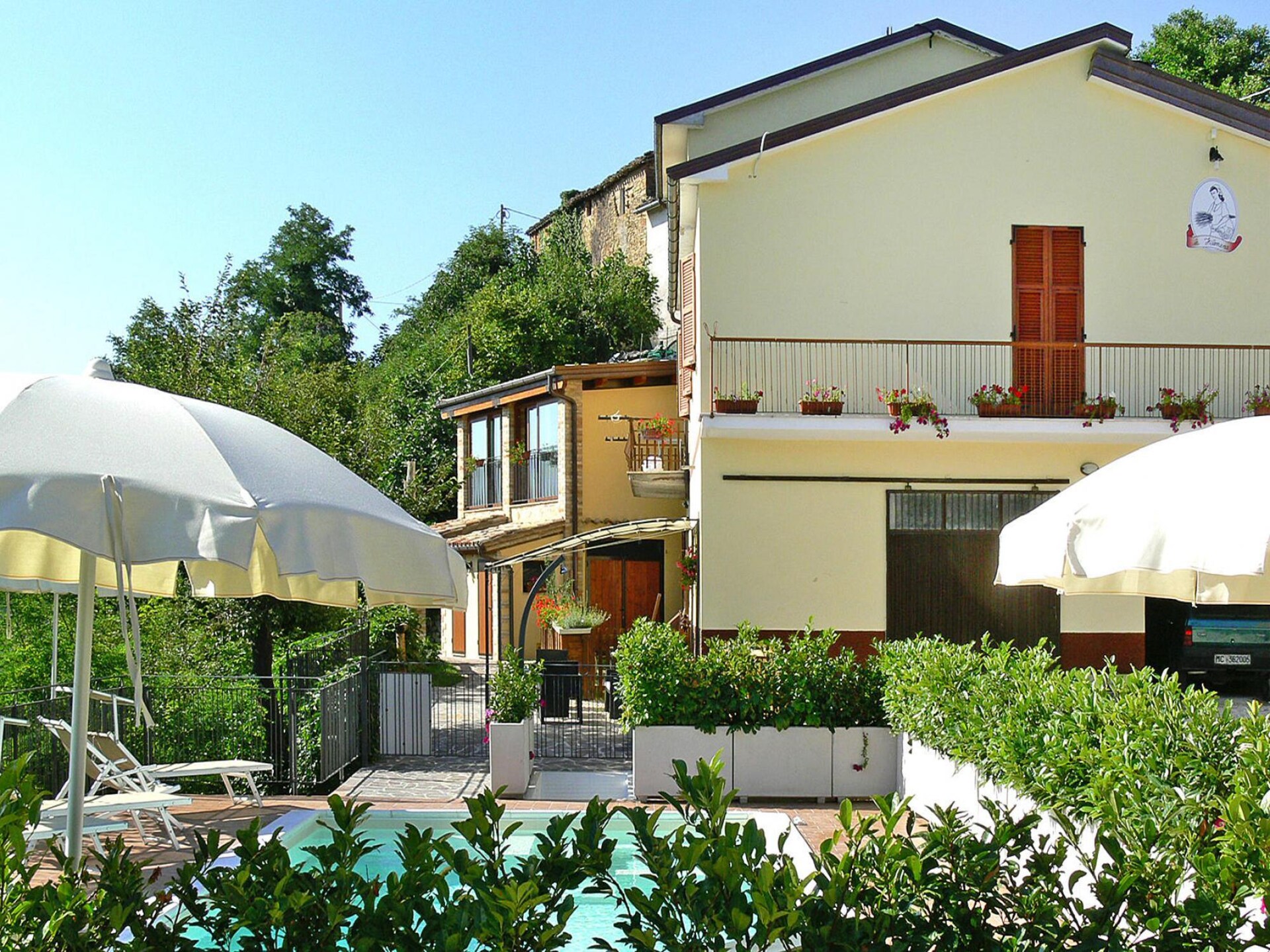Authentiek appartement in Nationaal Park Monti Sibillini met zwembad - foto 2