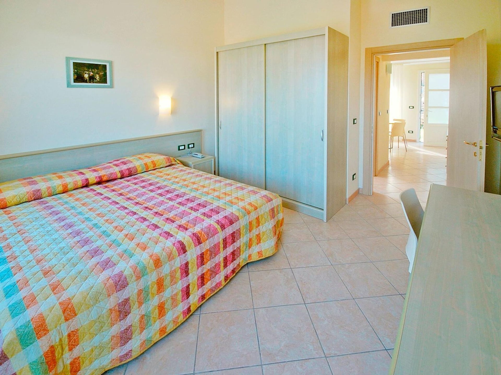 5-persoons appartement in Imperia met zwembad en kustzicht - foto 14