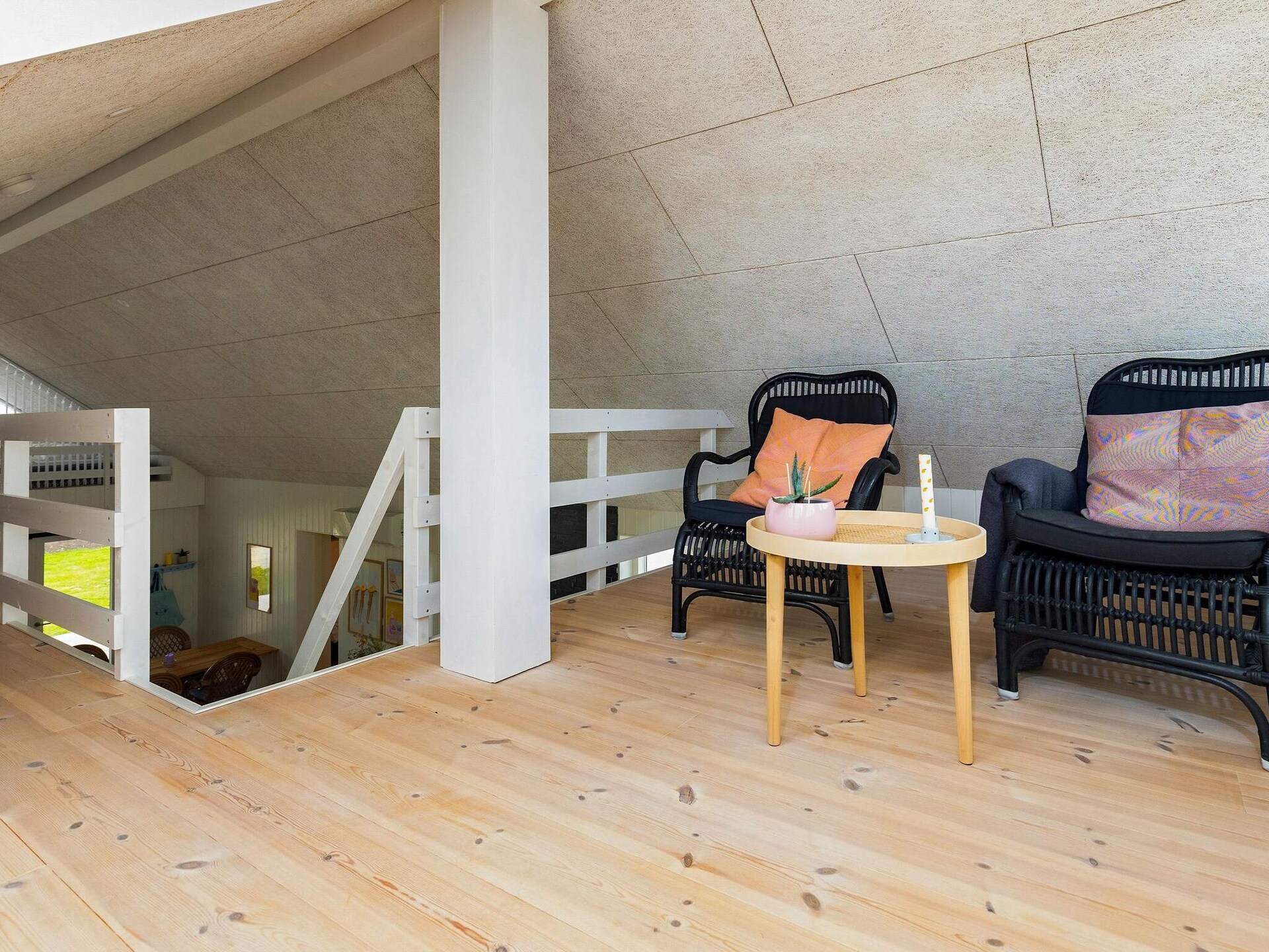 Luxe vakantiehuis met zeezicht op 50m van het strand bij Løkken - foto 33