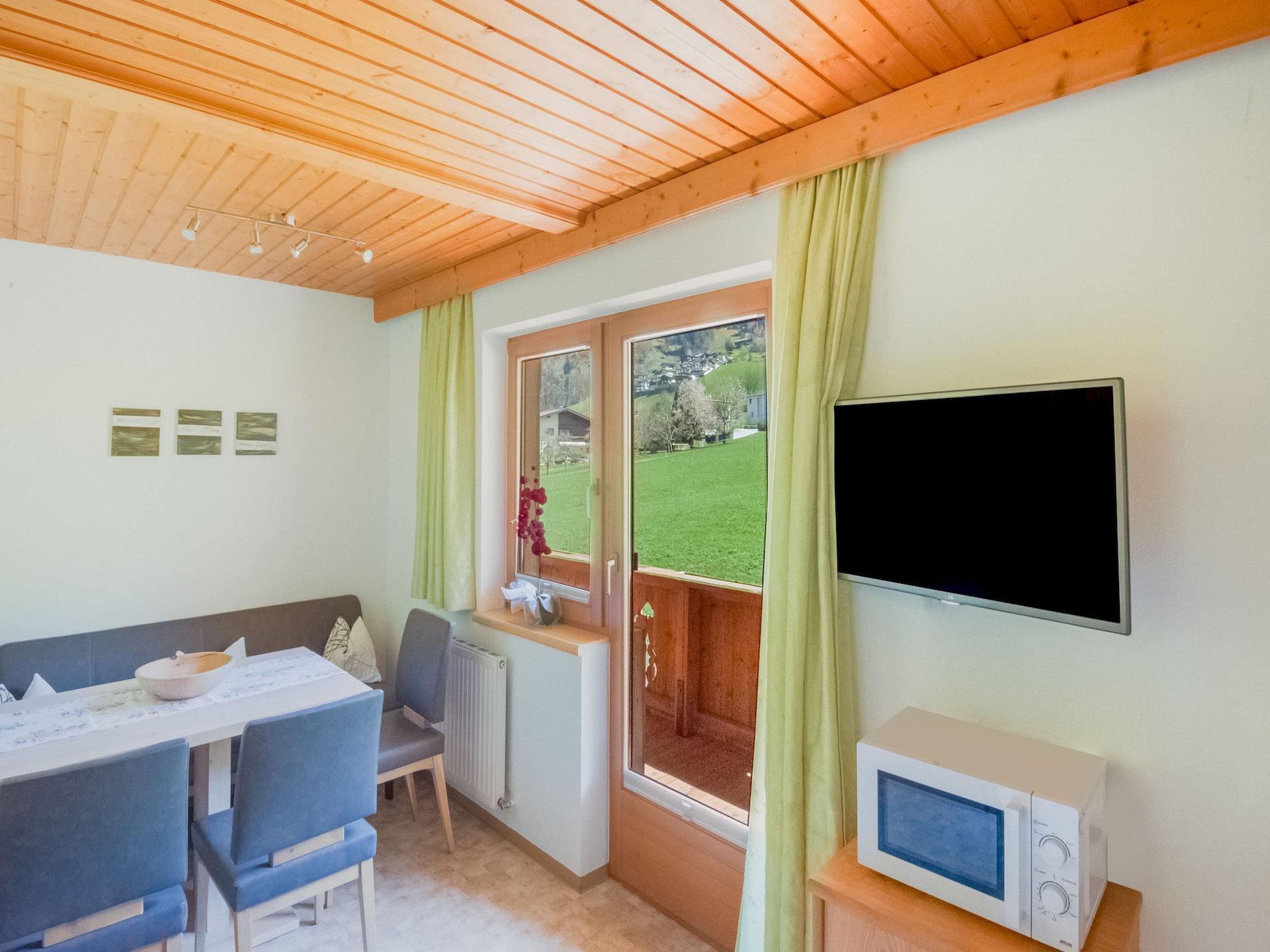 Panoramisch appartement met balkon in Ramsau, Zillertal - foto 9