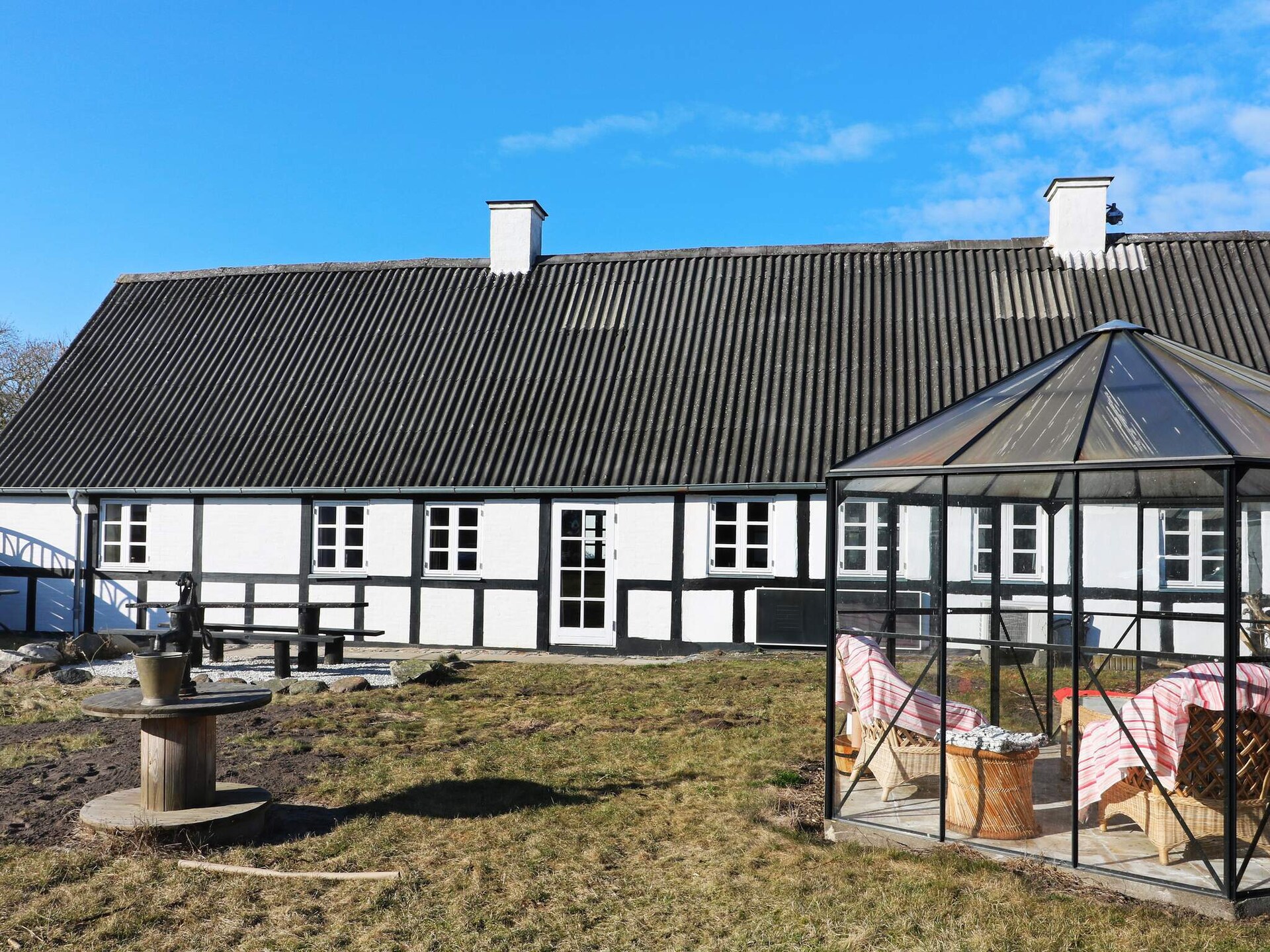 10-persoons vakantiehuis in Hadsund met whirlpool en sauna - foto 1
