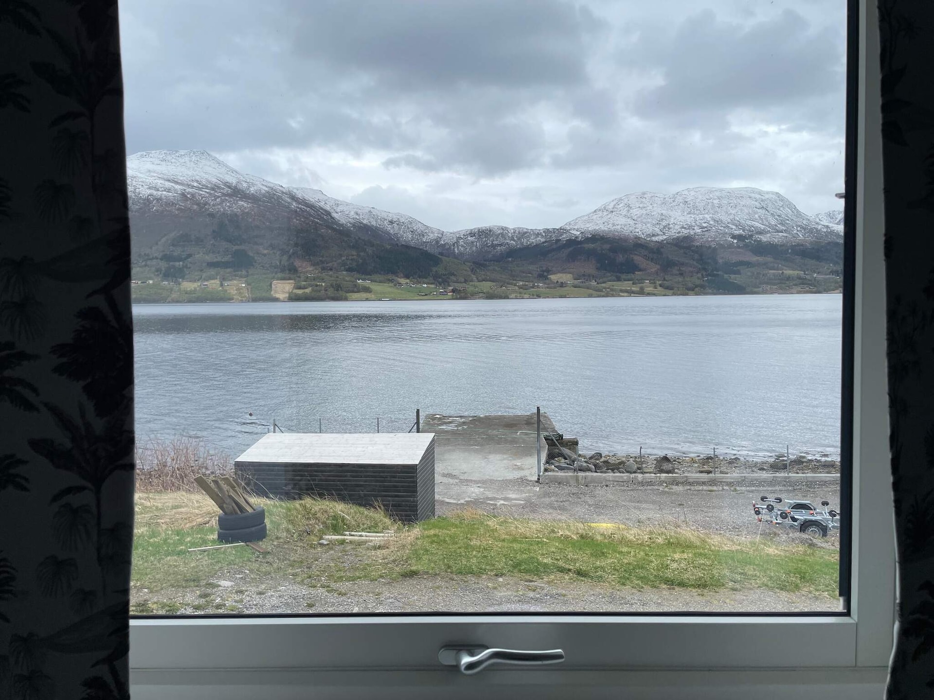 Licht vakantiehuis aan de Kvernesfjorden in Averøy - foto 16