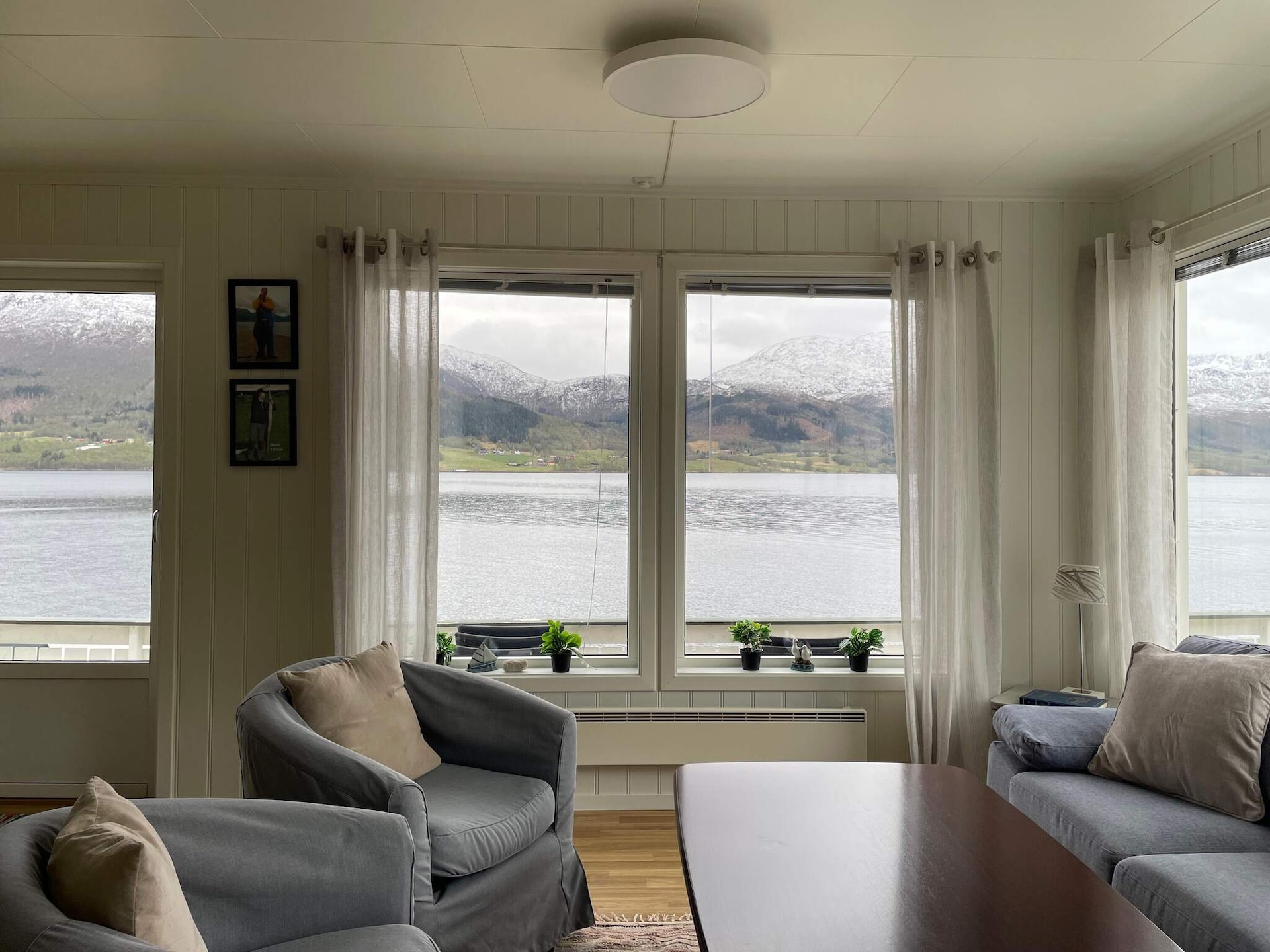 Licht vakantiehuis aan de Kvernesfjorden in Averøy - foto 21
