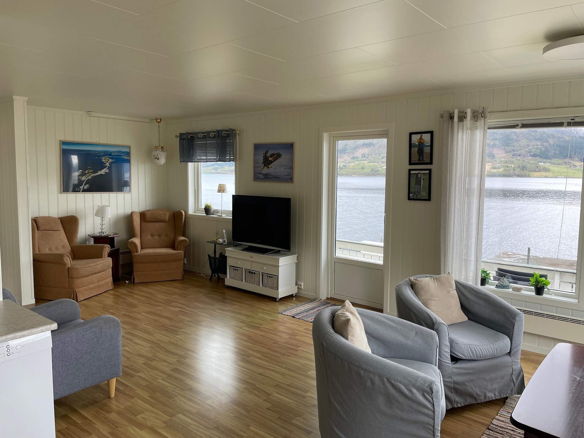 Licht vakantiehuis aan de Kvernesfjorden in Averøy - foto 22
