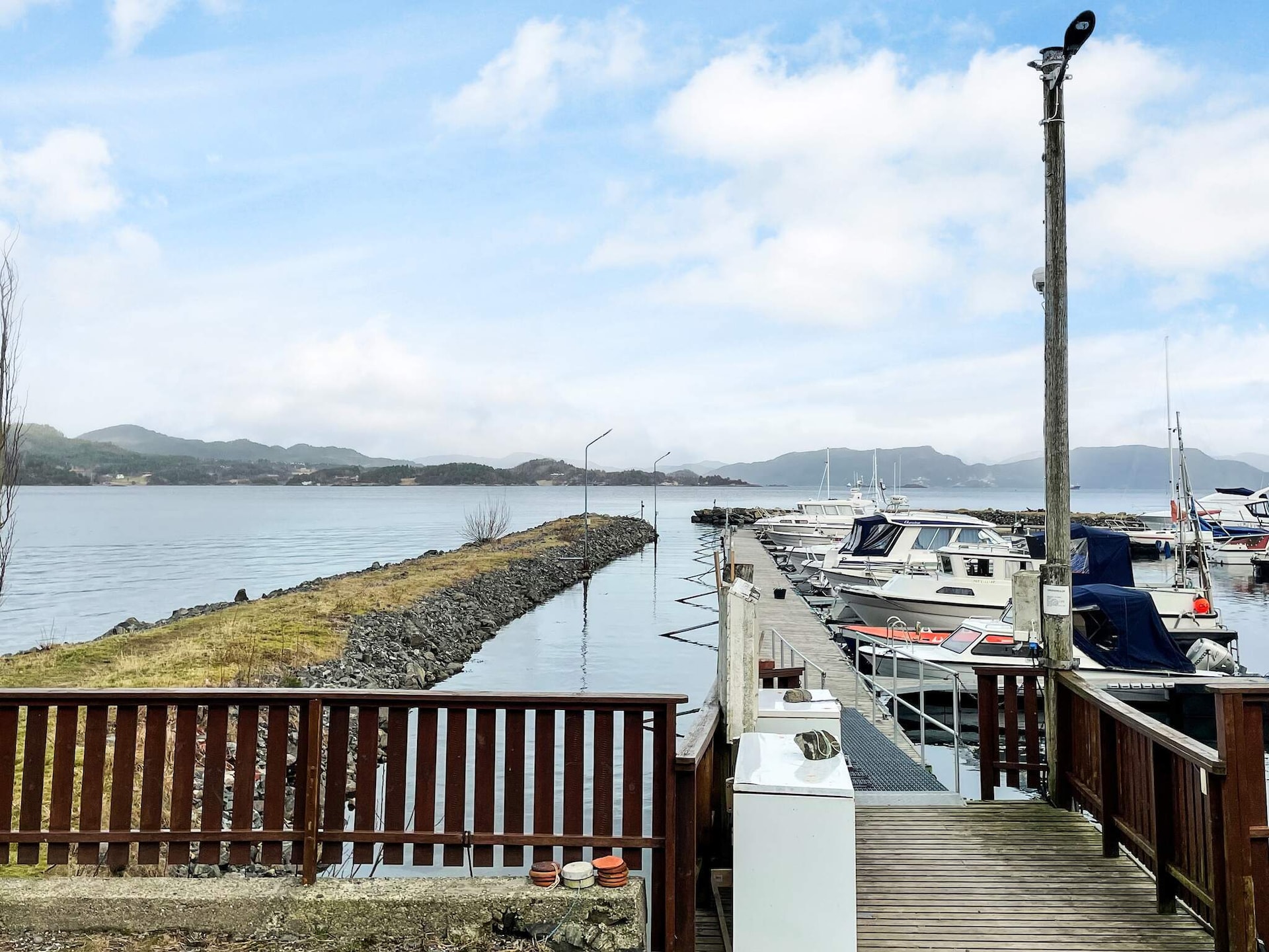 Licht vakantiehuis aan de Kvernesfjorden in Averøy - foto 38