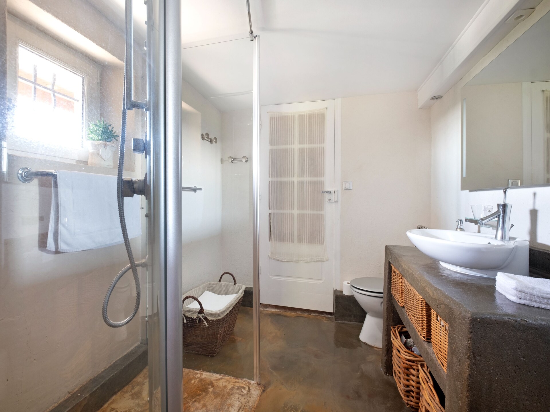 Vrijstaand vakantiehuis met privézwembad aan de golfbaan in Altillac - foto 24