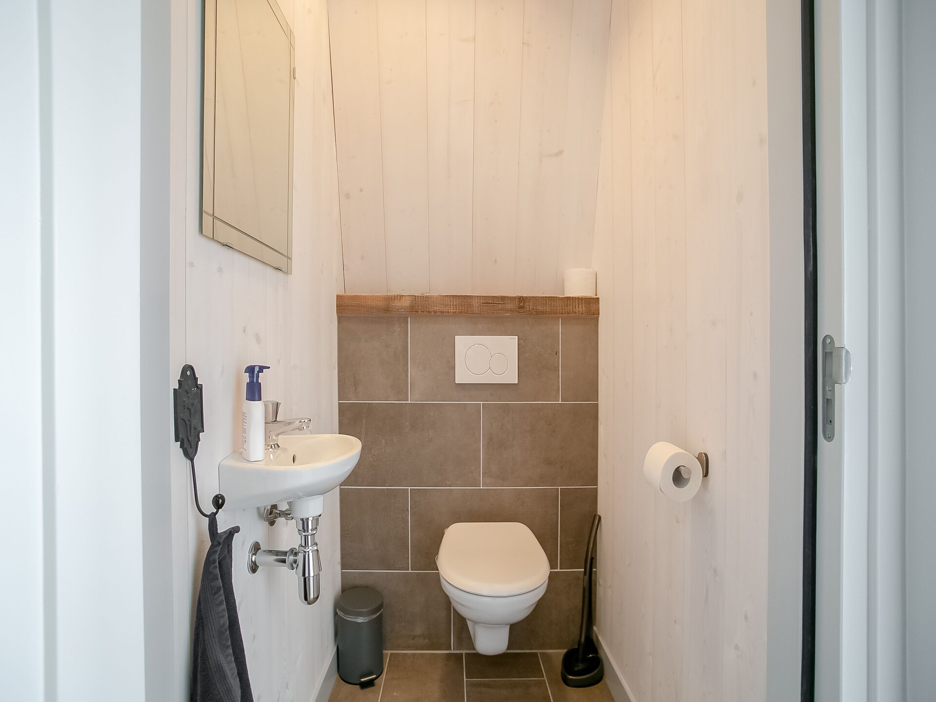 Hazenborgh Duinhuis 2: Luxe vakantiehuis met sauna en hottub aan de Noord-Hollandse kust - foto 25