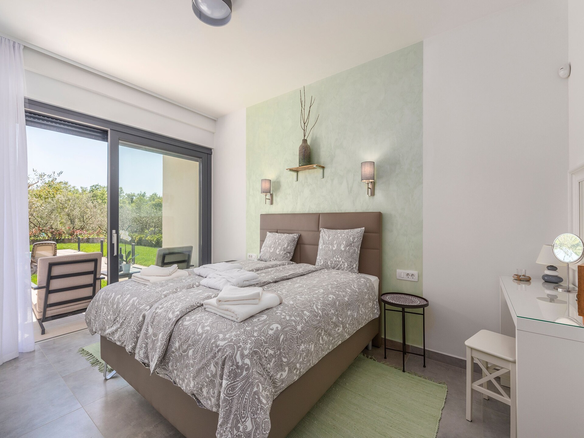 Luxe villa Blanca met privézwembad en zeezicht nabij Novigrad - foto 3