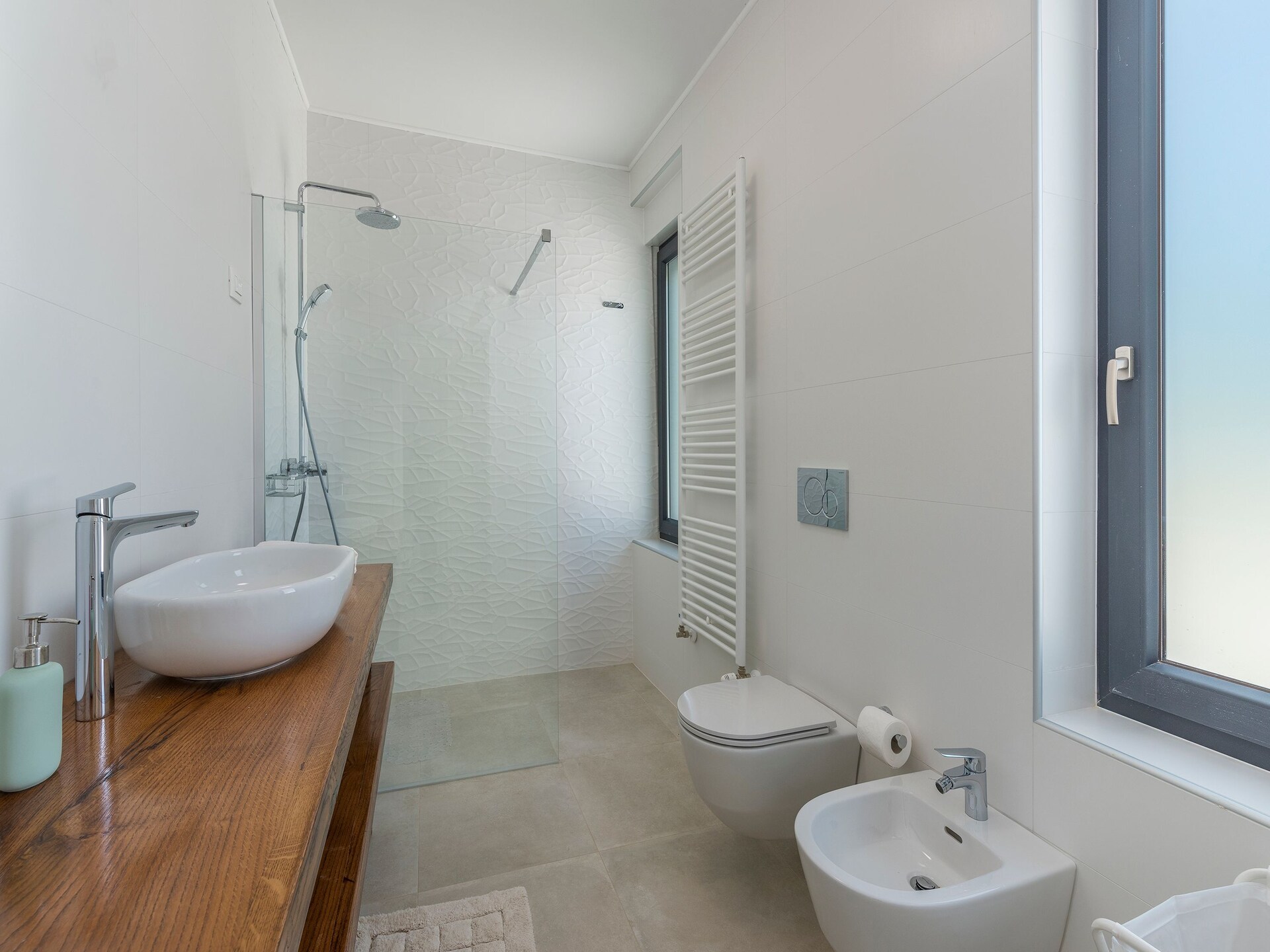 Luxe villa Blanca met privézwembad en zeezicht nabij Novigrad - foto 29