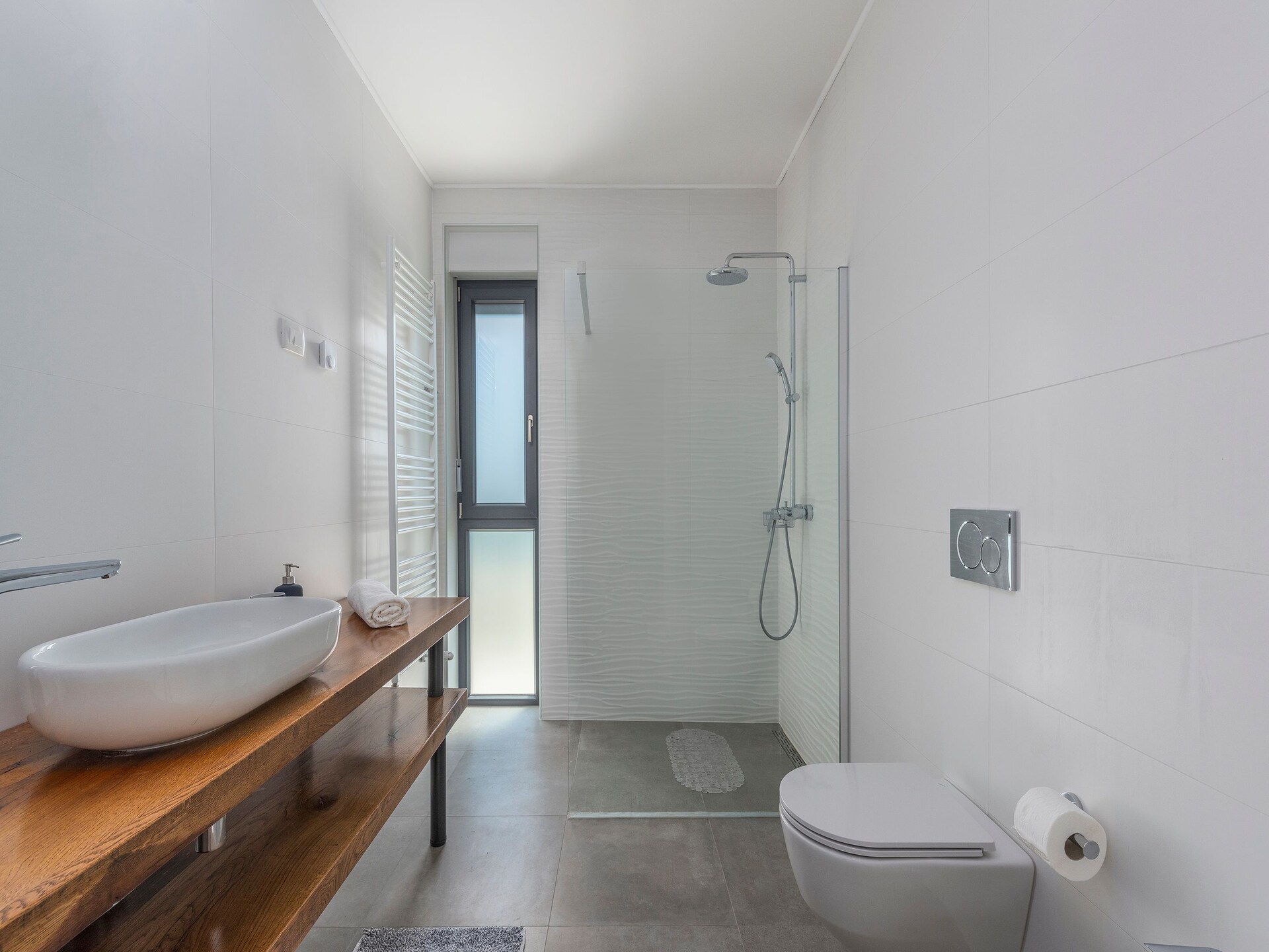 Luxe villa Blanca met privézwembad en zeezicht nabij Novigrad - foto 30