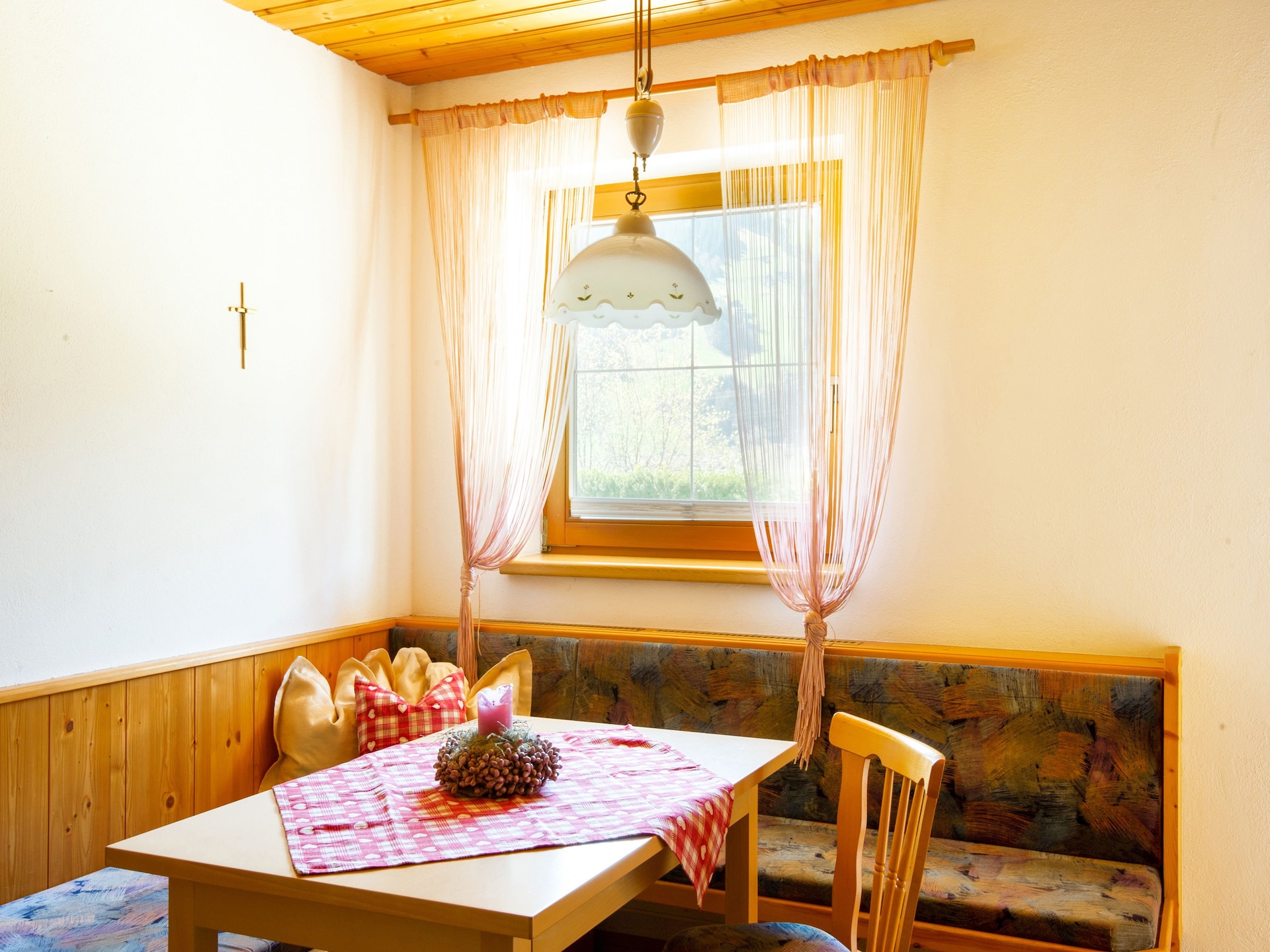 Op 300 m van de piste: sfeervol appartement in Ramsau - foto 16