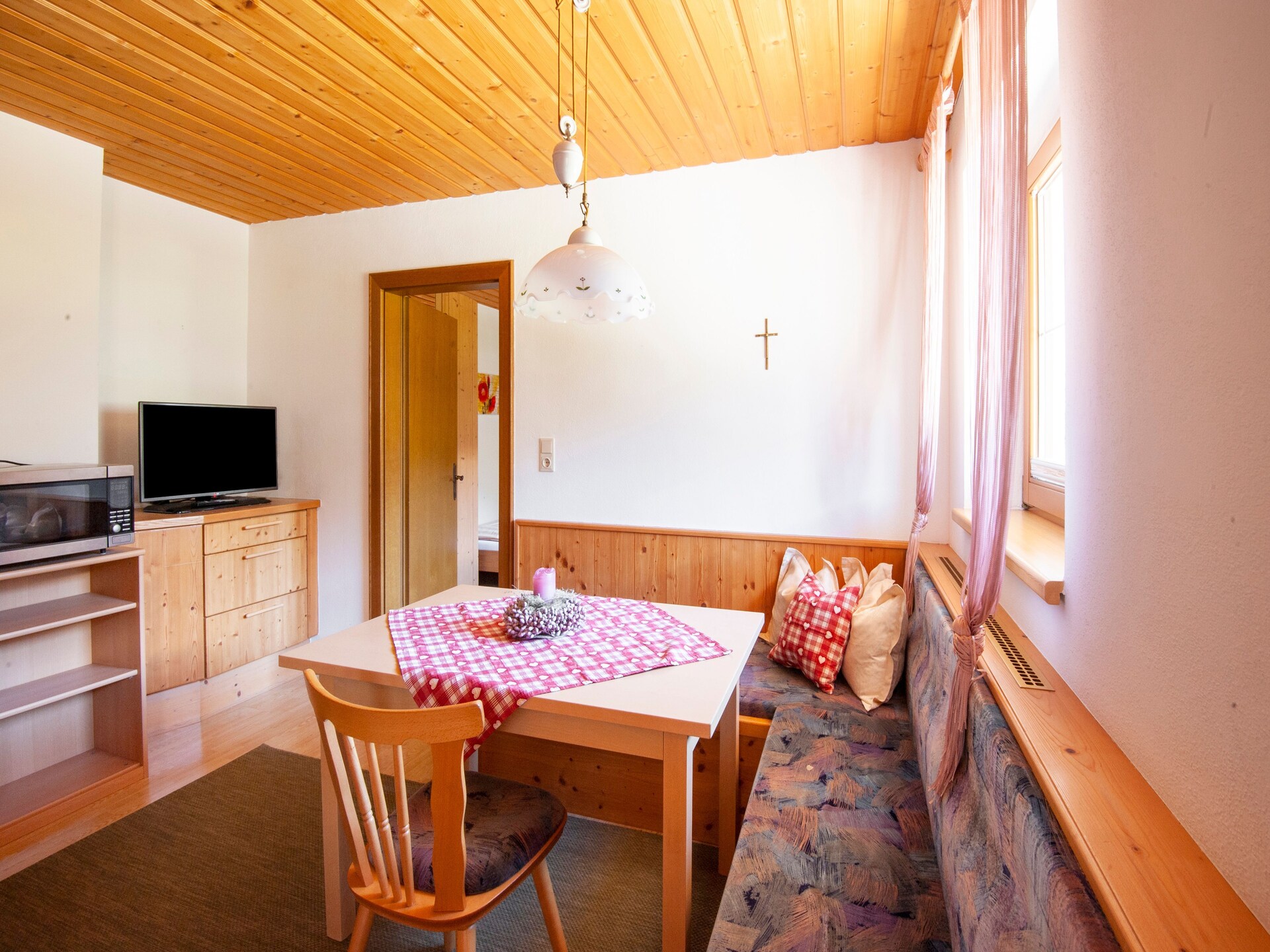 Op 300 m van de piste: sfeervol appartement in Ramsau - foto 10
