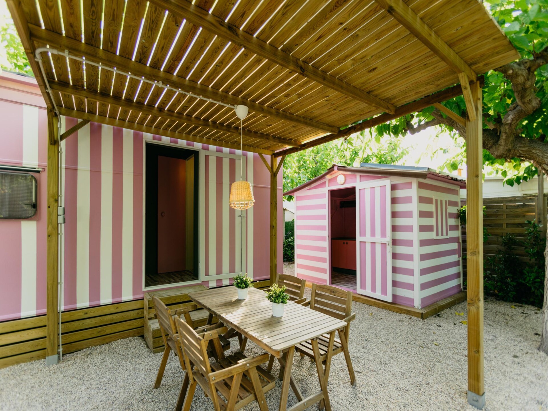 Vrijstaand chalet met airco, tuin & BBQ op 3,5 km van het strand - foto 17