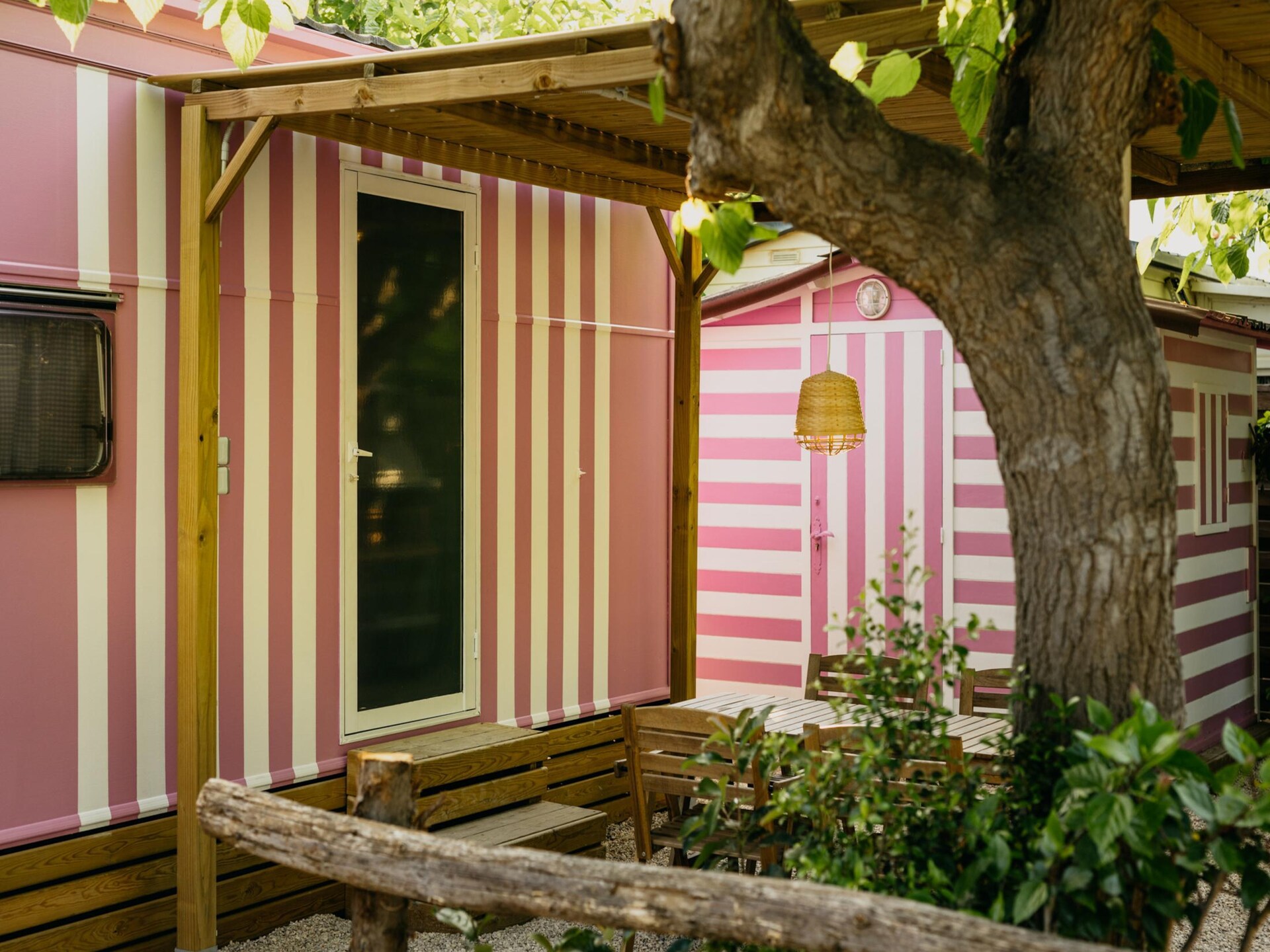 Vrijstaand chalet met airco, tuin & BBQ op 3,5 km van het strand - foto 18