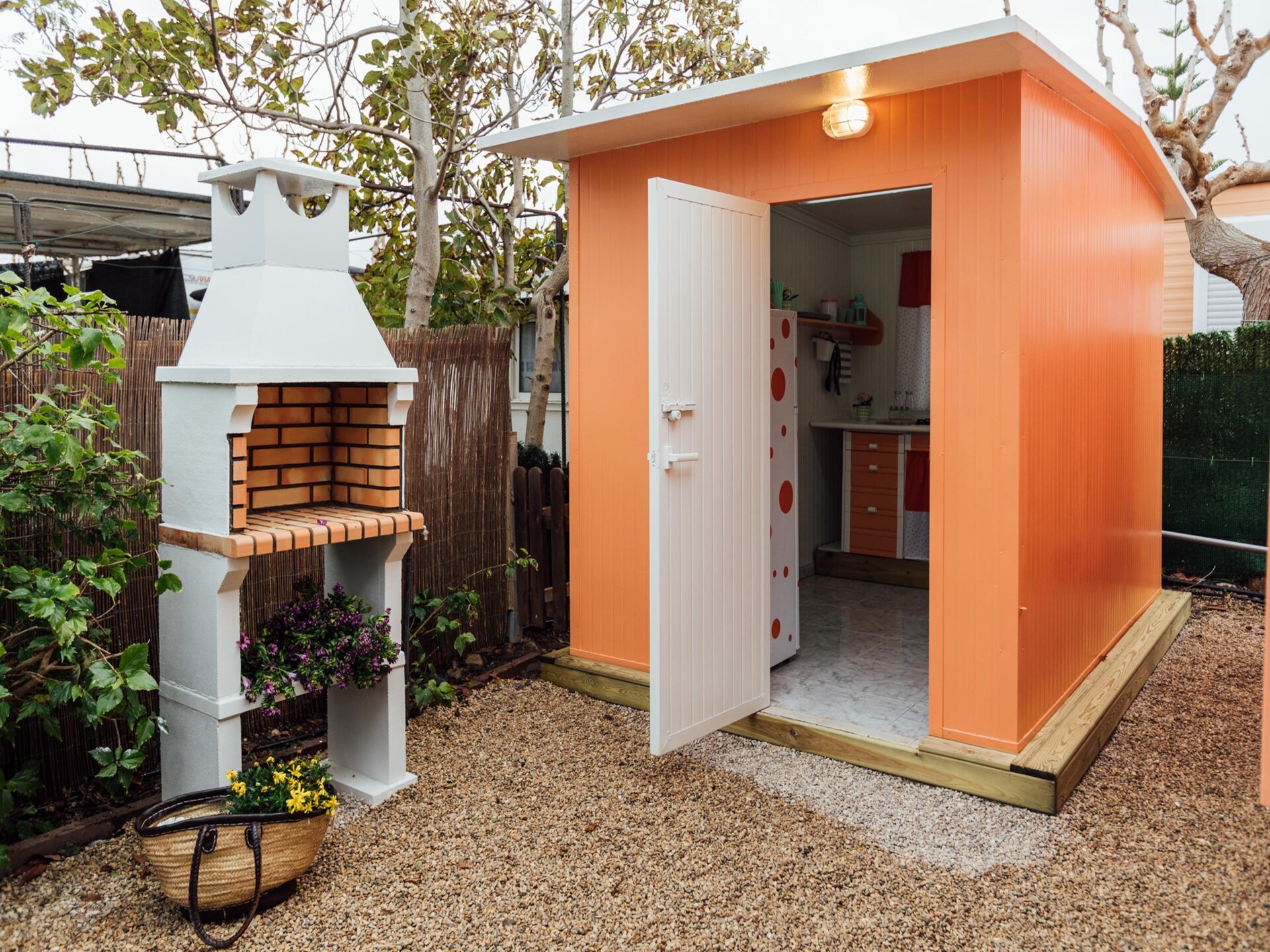 Vrijstaand chalet met airco, tuin & BBQ op 3,5 km van het strand - foto 19