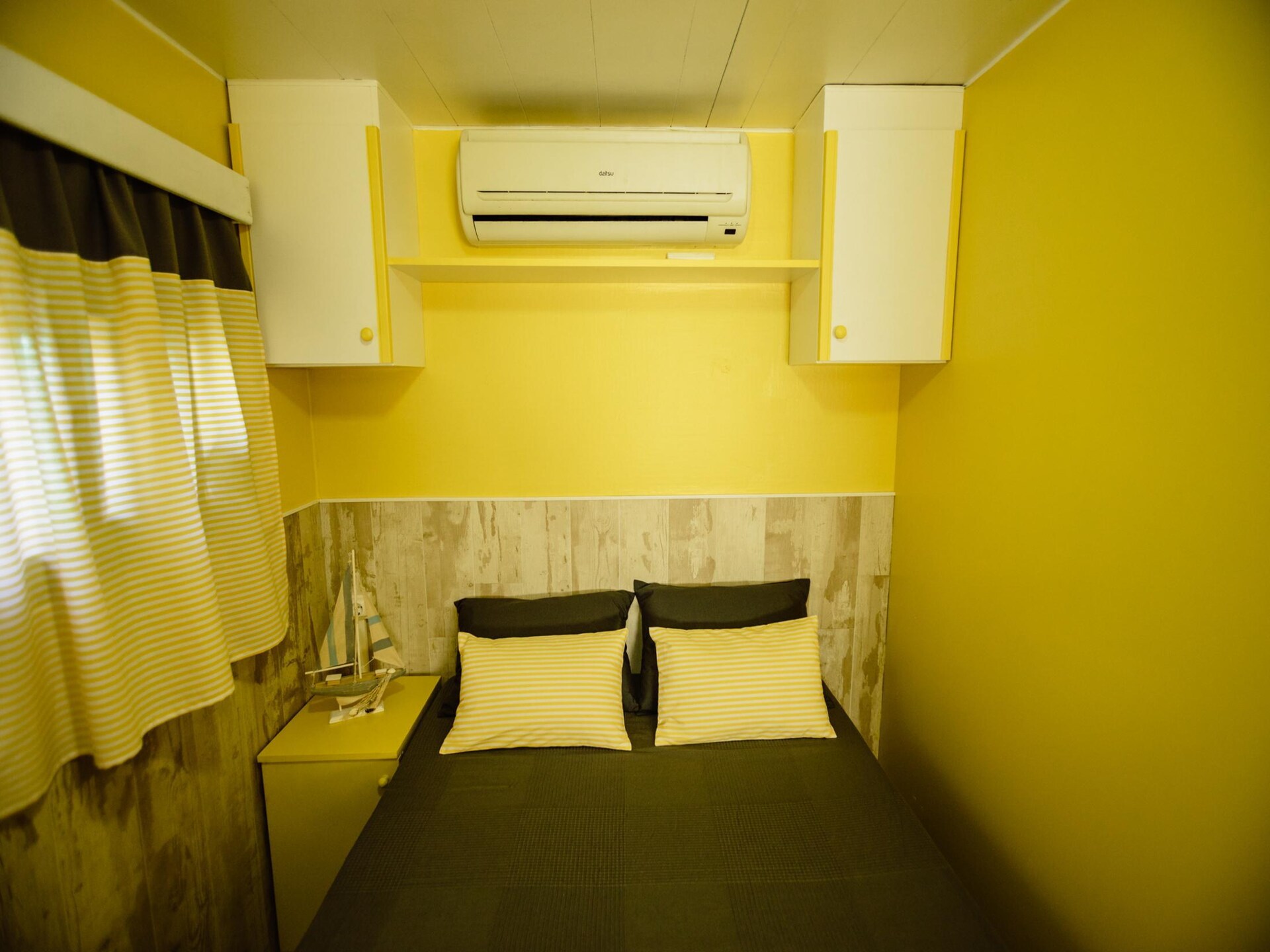 Vrijstaand chalet met airco, tuin & BBQ op 3,5 km van het strand - foto 16