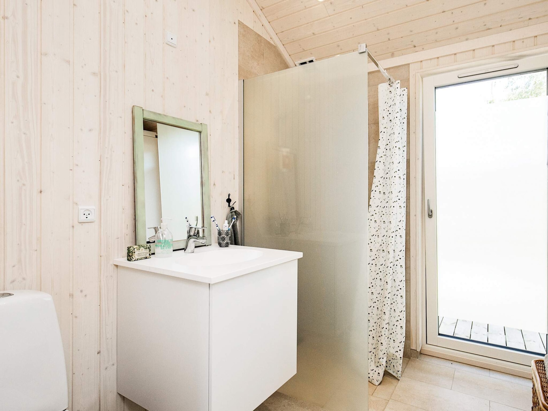 Op 300 m van zee: Modern vakantiehuis voor 6 personen in Hals - foto 35