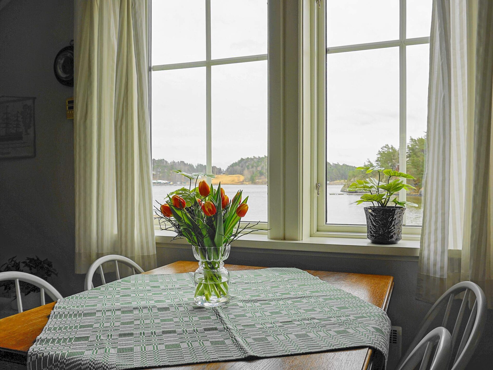 Zweeds vakantiehuis aan zee op Flatön met panoramisch uitzicht - foto 13