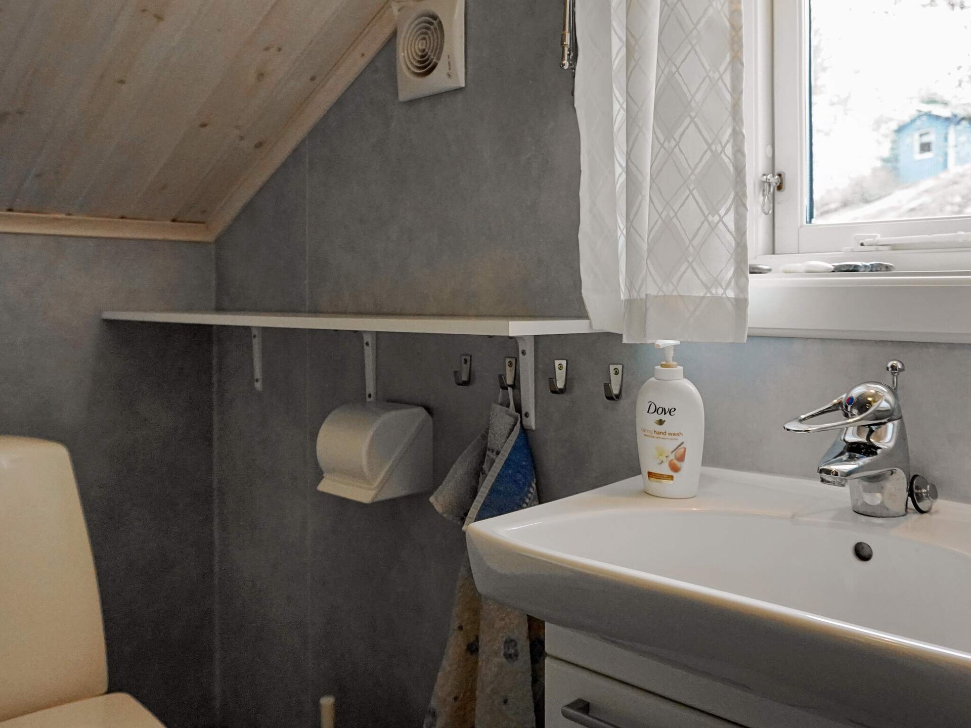 Zweeds vakantiehuis aan zee op Flatön met panoramisch uitzicht - foto 15