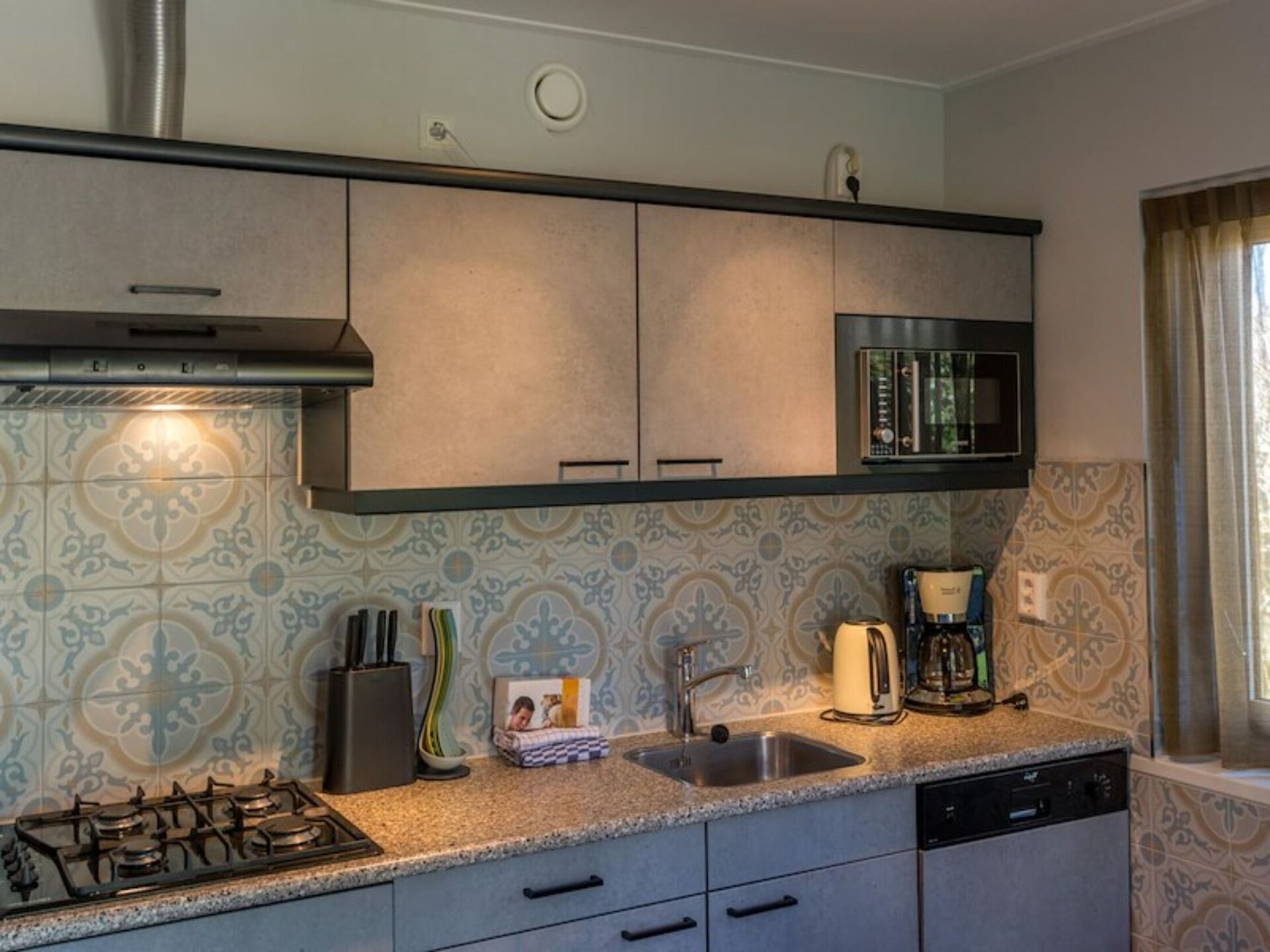 Zilte Bries: luxe bungalow met bubbelbad op rustig Texel - foto 15