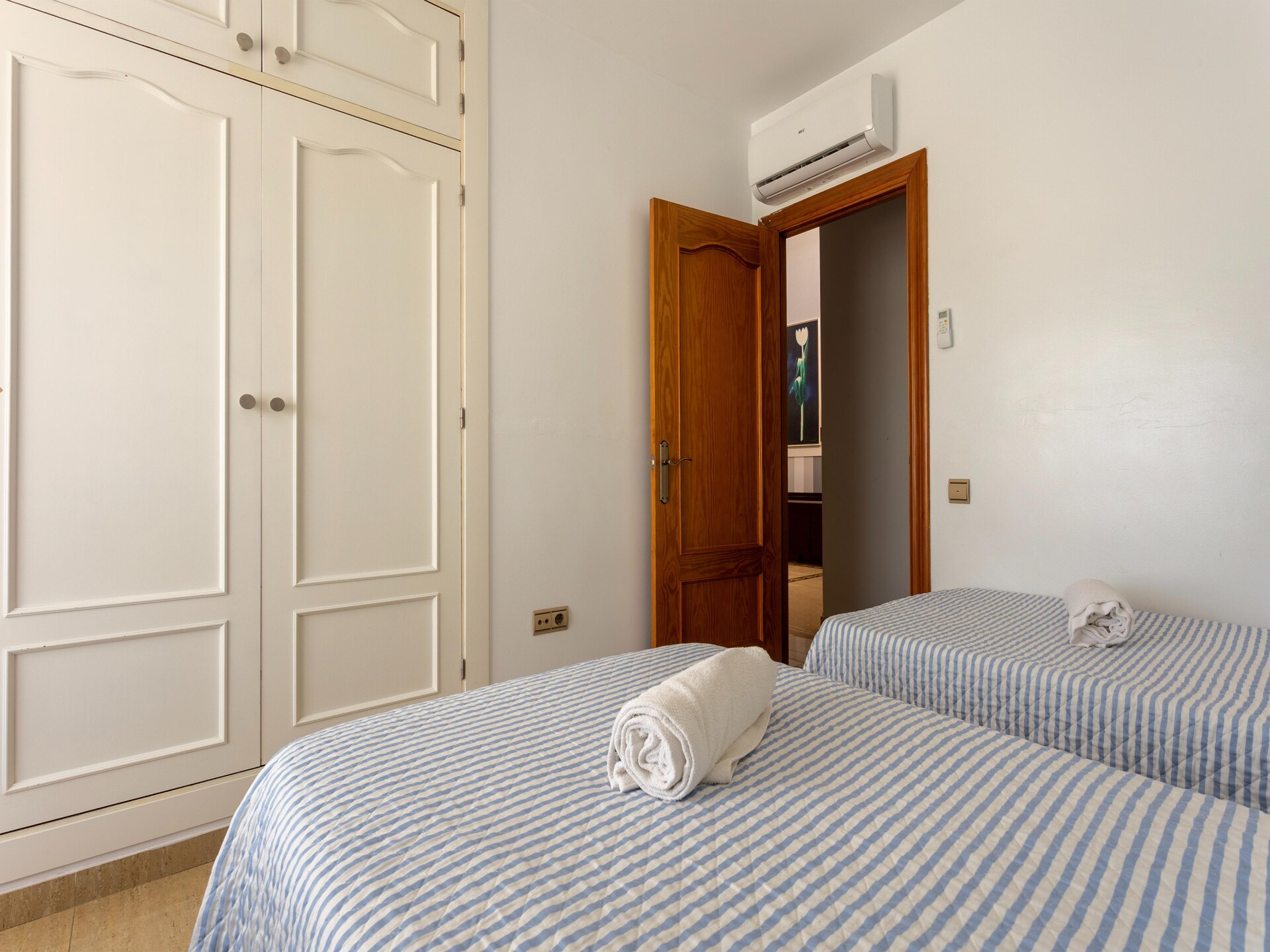 10-persoons vakantiehuis met privézwembad in Venta del Pobre - foto 39