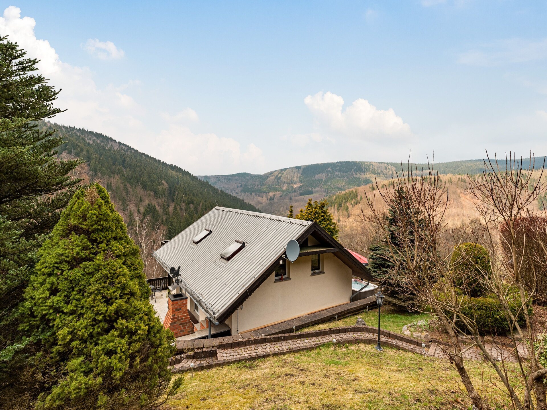 Ferienhaus Oase: Luxe houten vakantiehuis met panoramisch uitzicht over het Thüringer Woud - foto 10