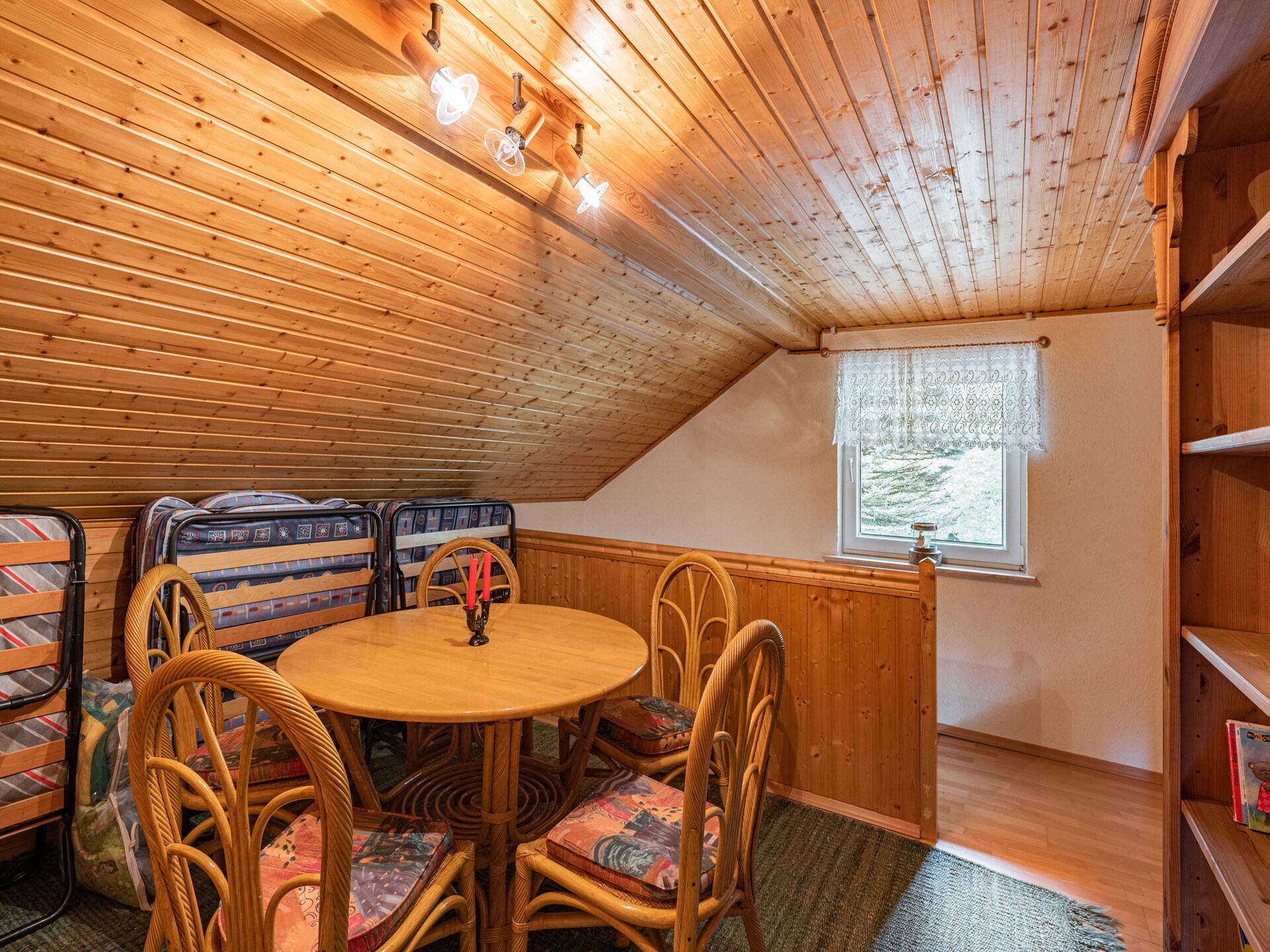 Ferienhaus Oase: Luxe houten vakantiehuis met panoramisch uitzicht over het Thüringer Woud - foto 33