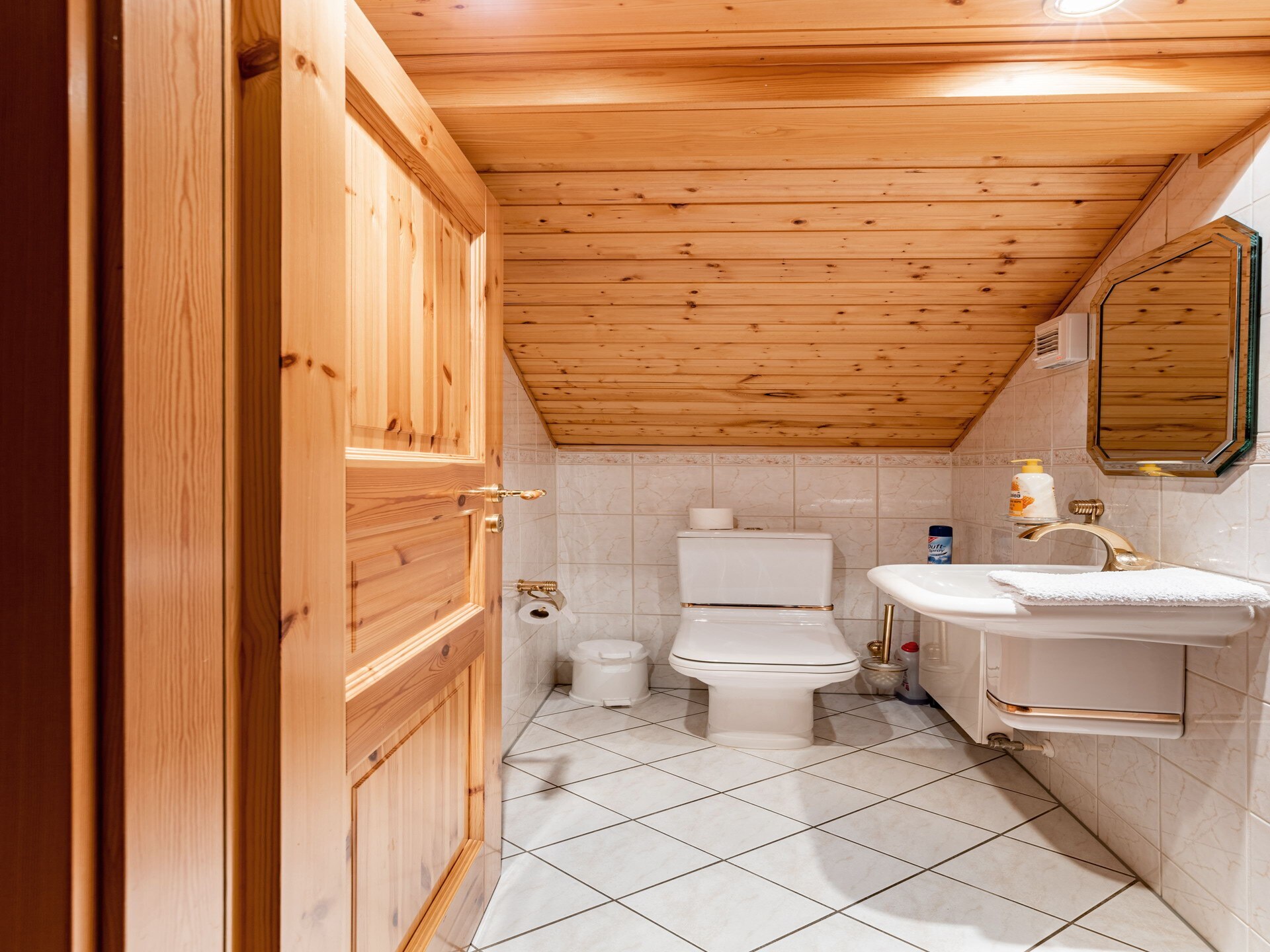 Ferienhaus Oase: Luxe houten vakantiehuis met panoramisch uitzicht over het Thüringer Woud - foto 29