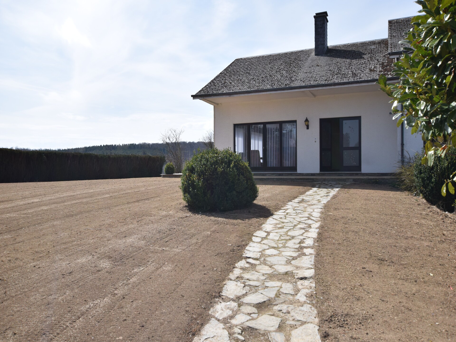 6-persoons vakantiehuis met open haard en tuin in Porcheresse - foto 31