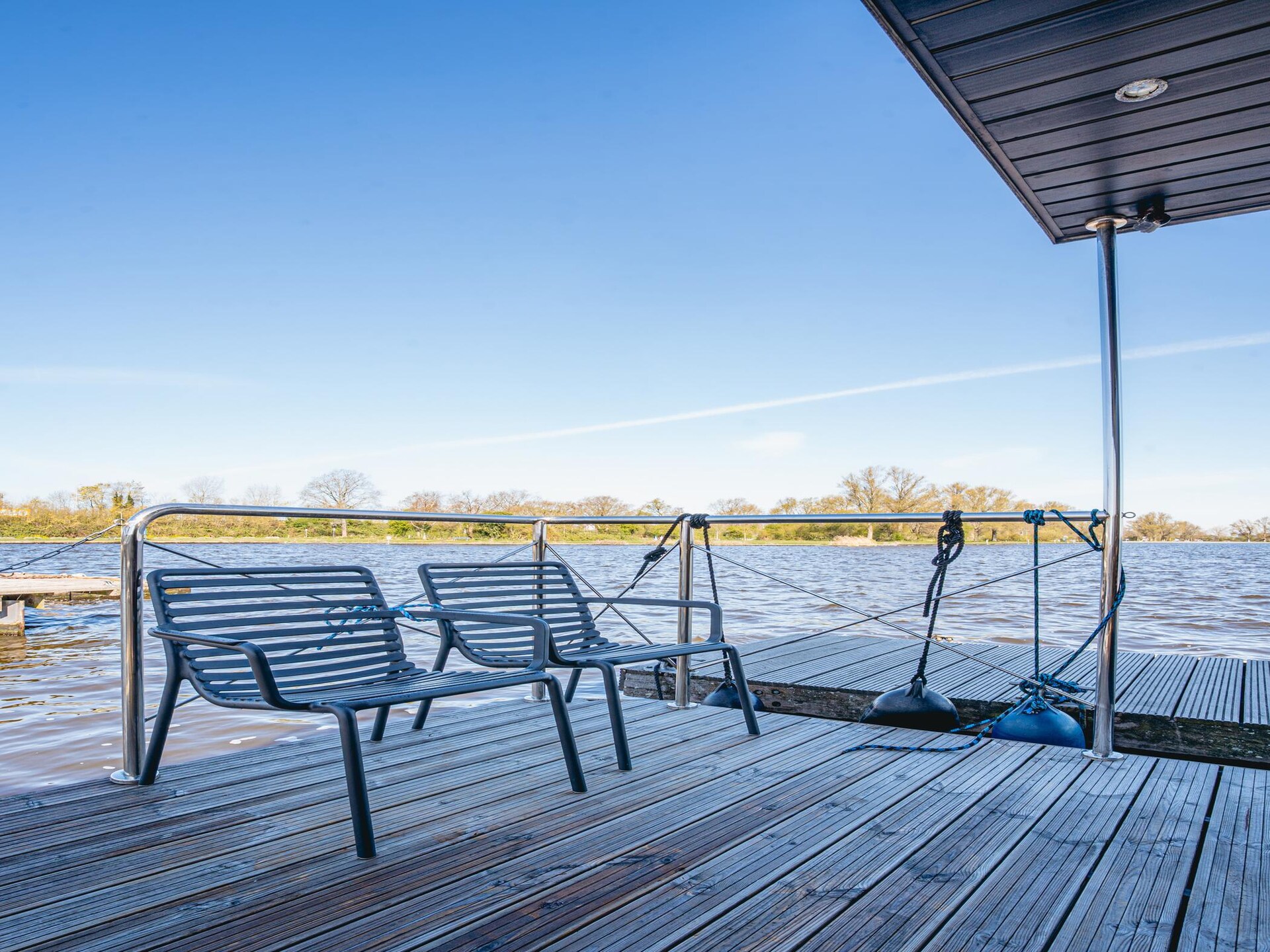 Sfeervolle woonboot met dubbel terras en panoramisch meerzicht in Uitgeest - foto 28