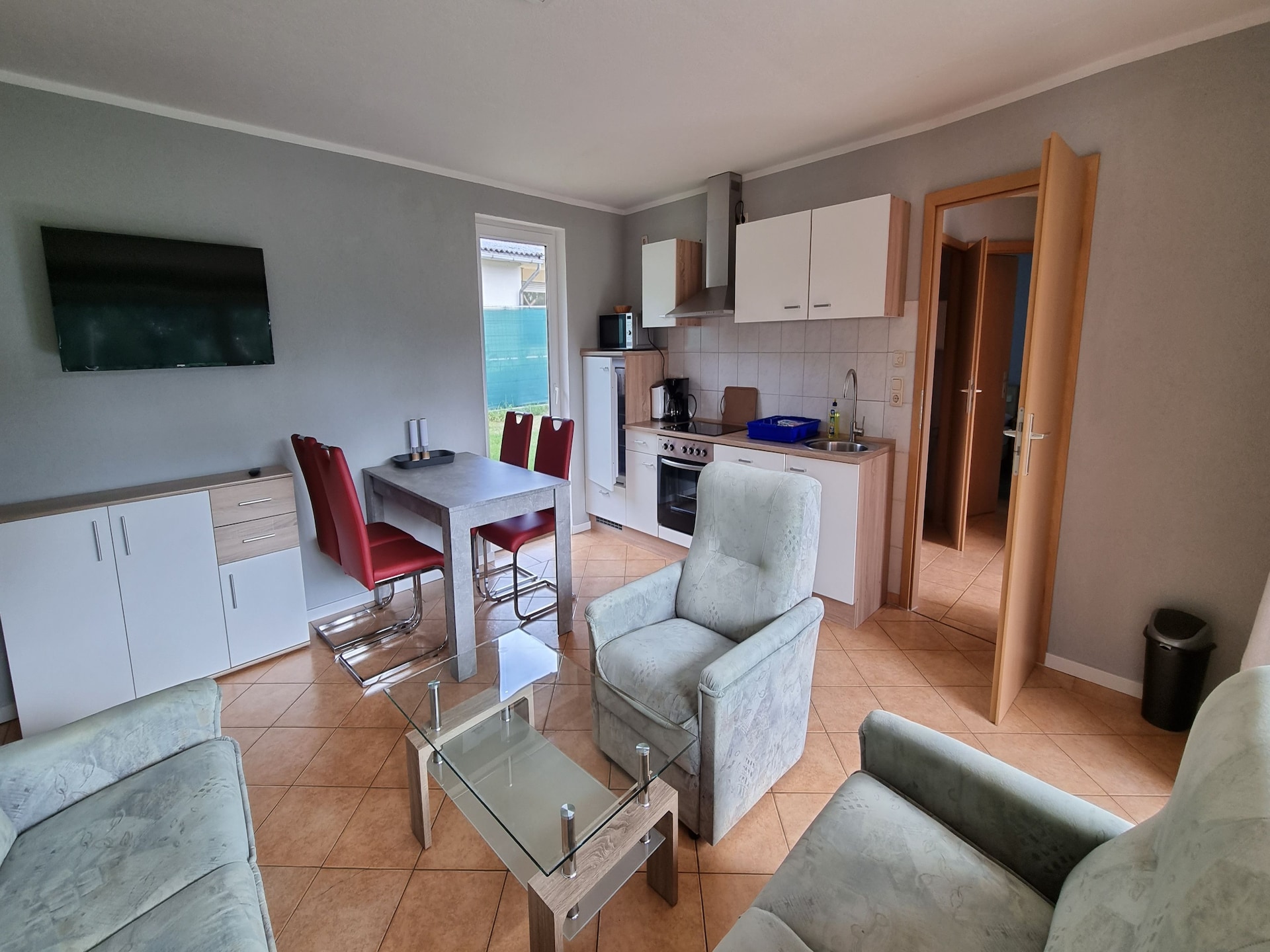 Aan het meer: Moderne bungalow in Klein Labenz voor 4 personen · 57 m² - foto 3
