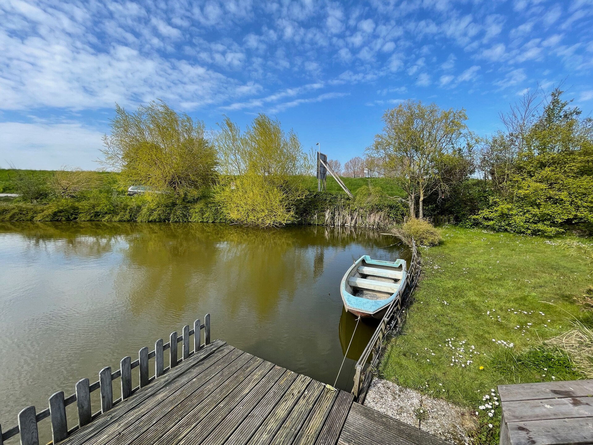 Villa Avondrood: watervilla met aanlegsteiger aan het Volkerak - foto 28
