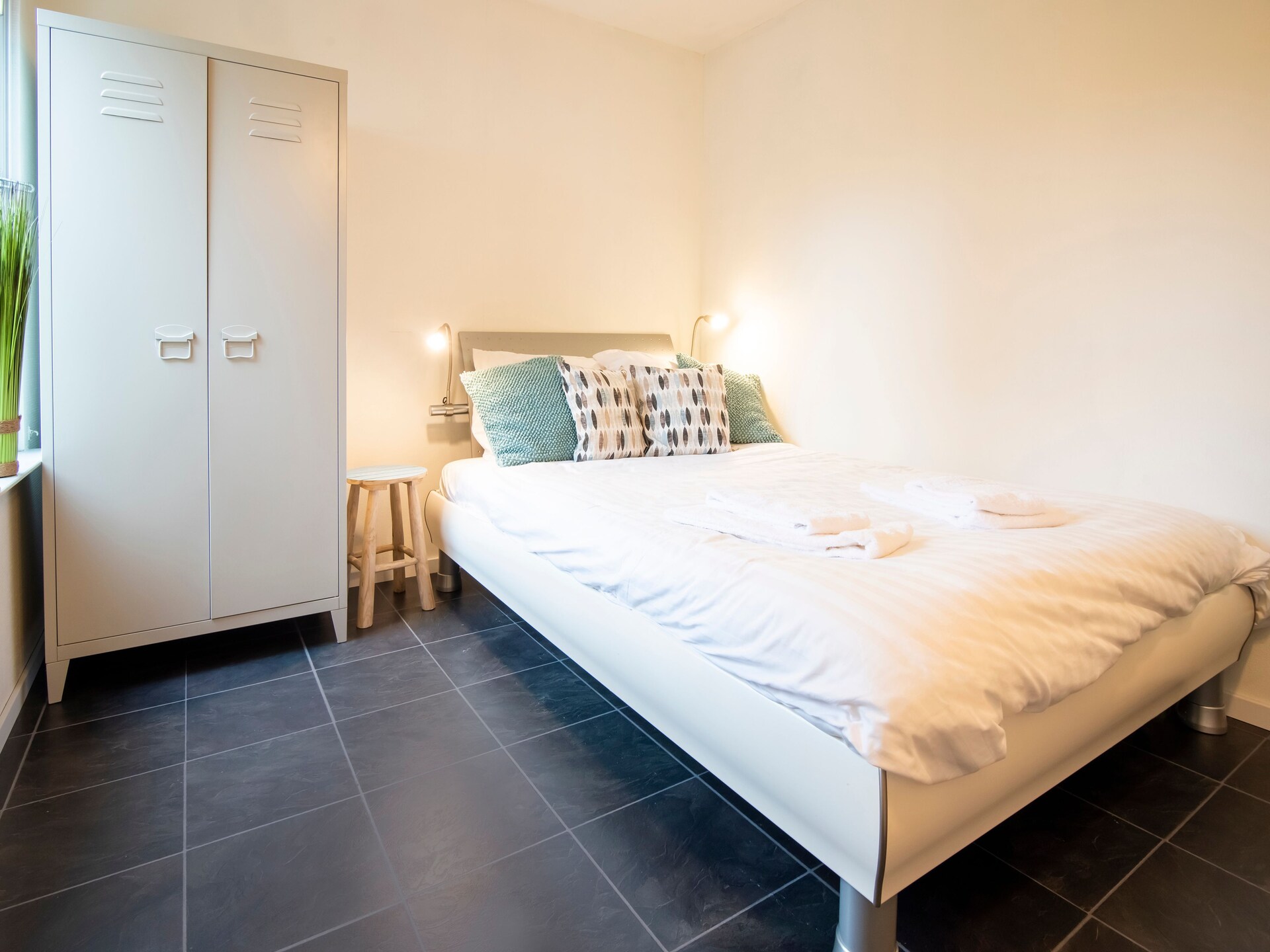 Villa Avondrood: watervilla met aanlegsteiger aan het Volkerak - foto 18