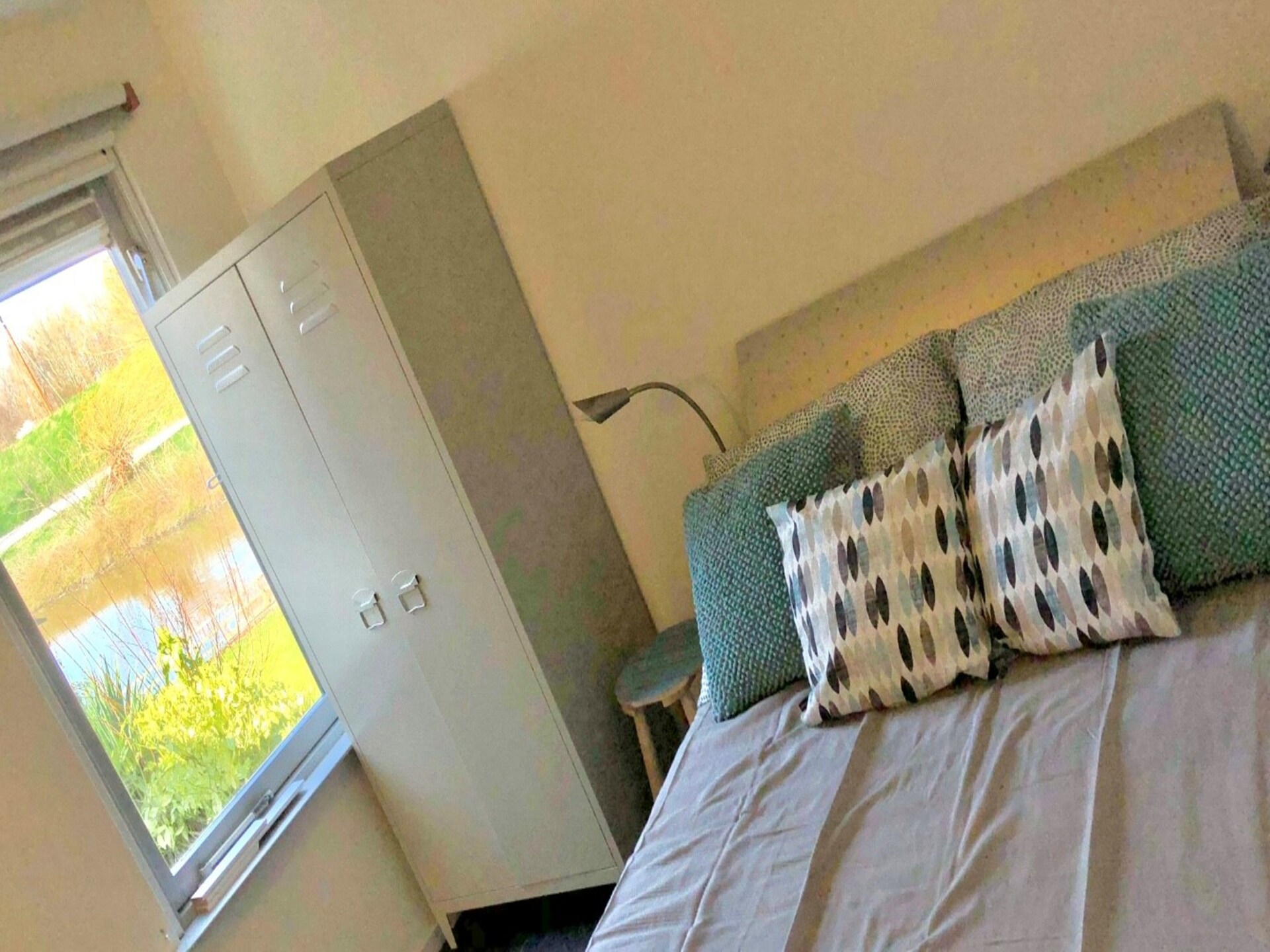 Villa Avondrood: watervilla met aanlegsteiger aan het Volkerak - foto 17