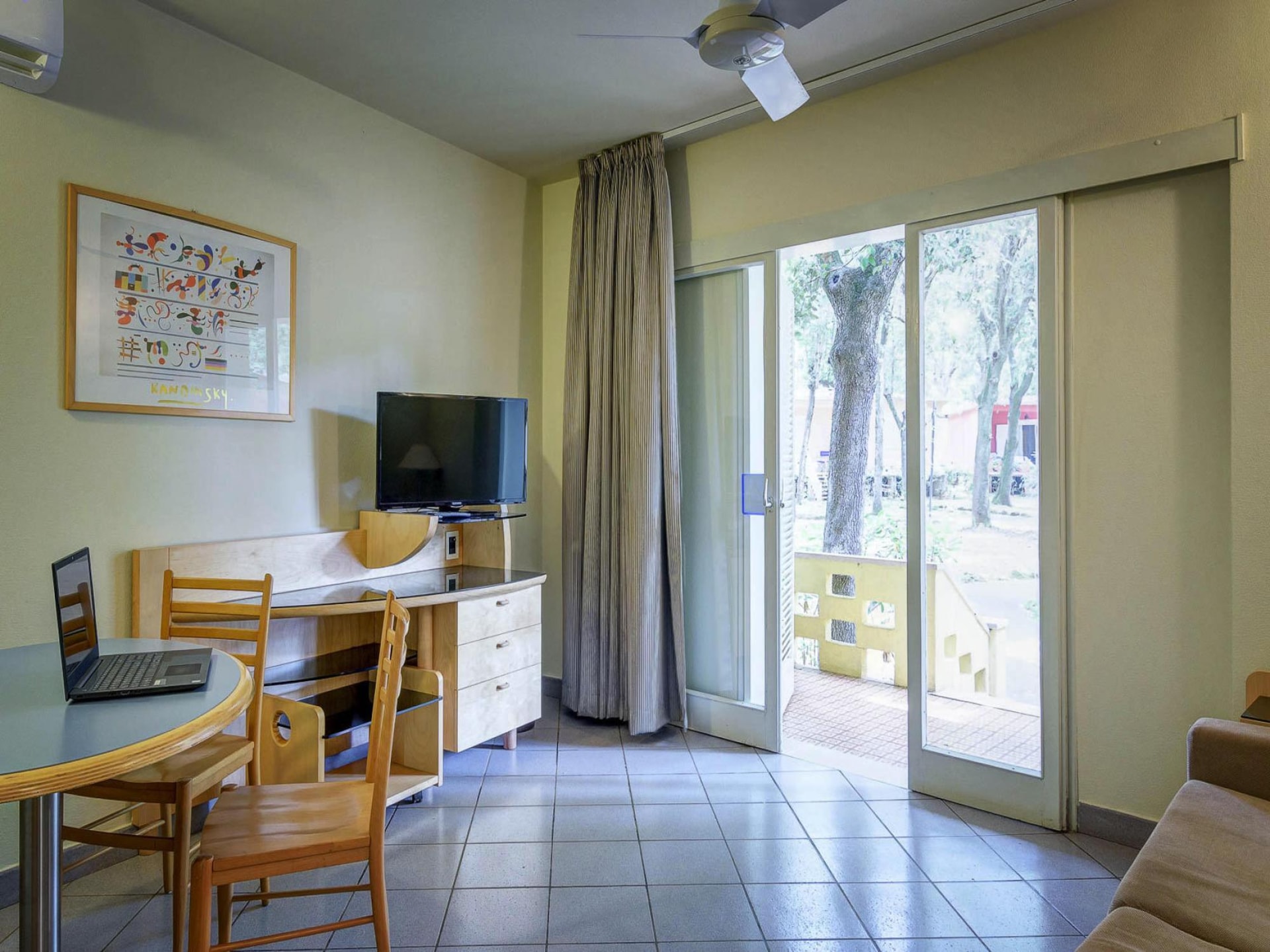Aan zee: Ruime bungalow met wellness in San Vincenzo - foto 22