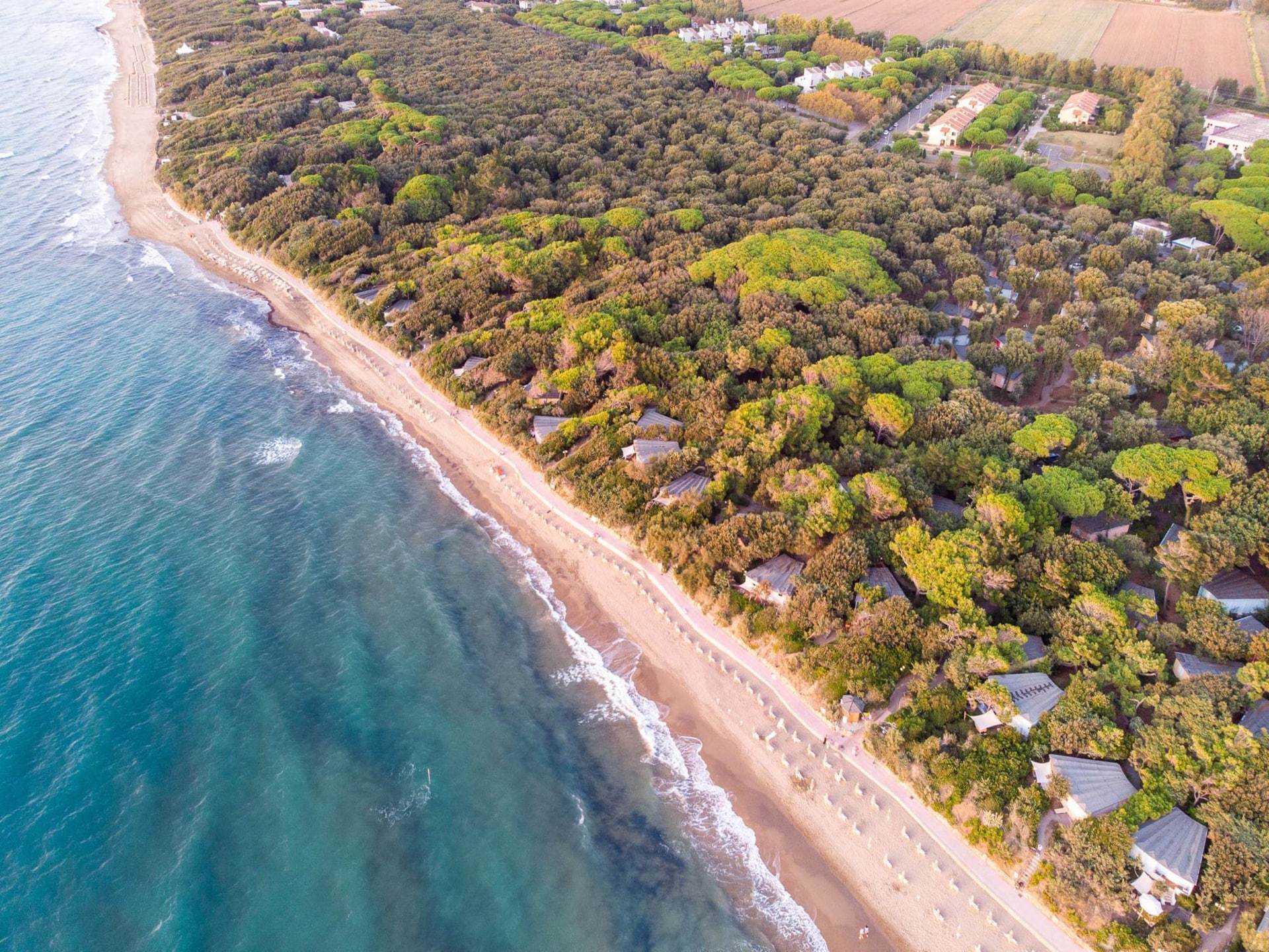 Aan zee: Ruime bungalow met wellness in San Vincenzo - foto 31
