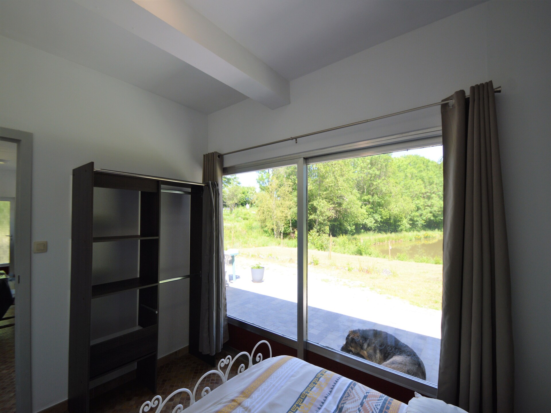 4-persoons vakantiehuis aan het meer in Rosée - foto 13