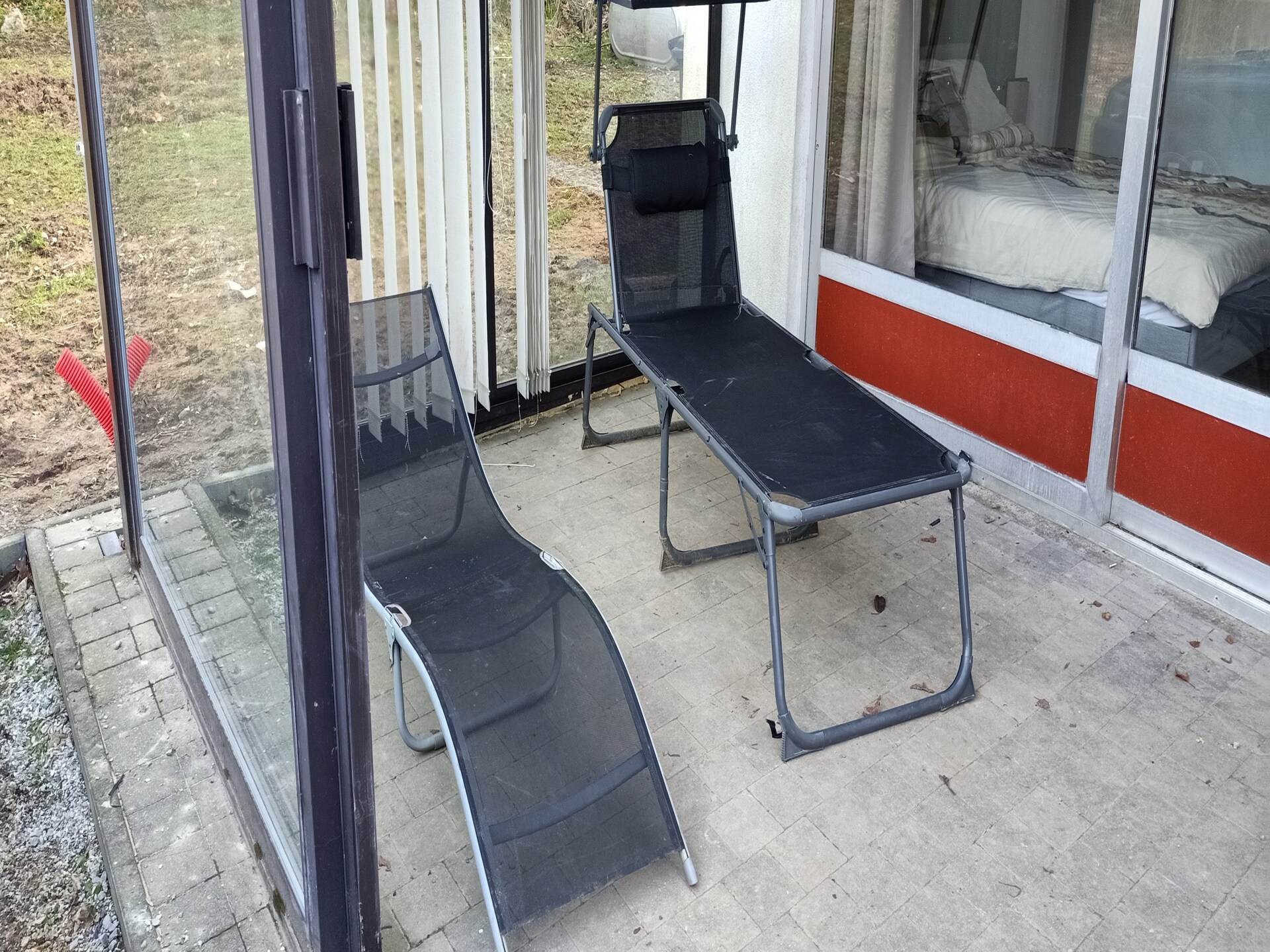 4-persoons vakantiehuis aan het meer in Rosée - foto 32