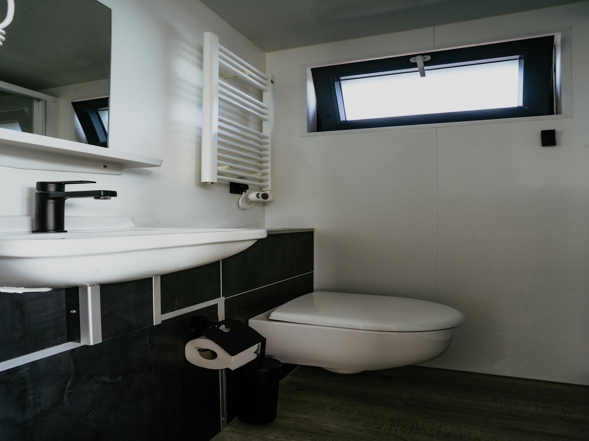 Luxe havenlodge aan het Uitgeestermeer met airco en privéterras - foto 21