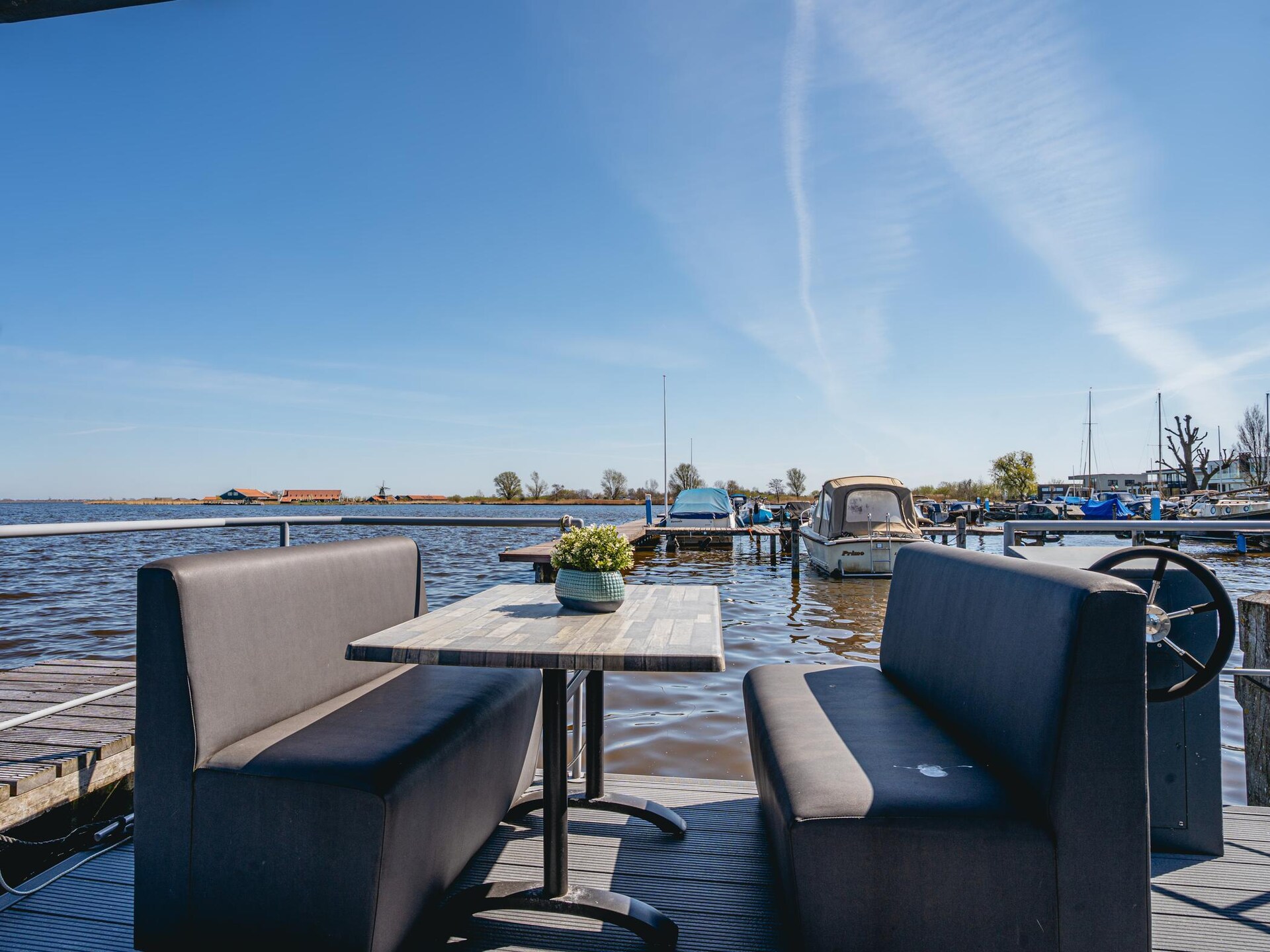 Luxe havenlodge aan het Uitgeestermeer met airco en privéterras - foto 6