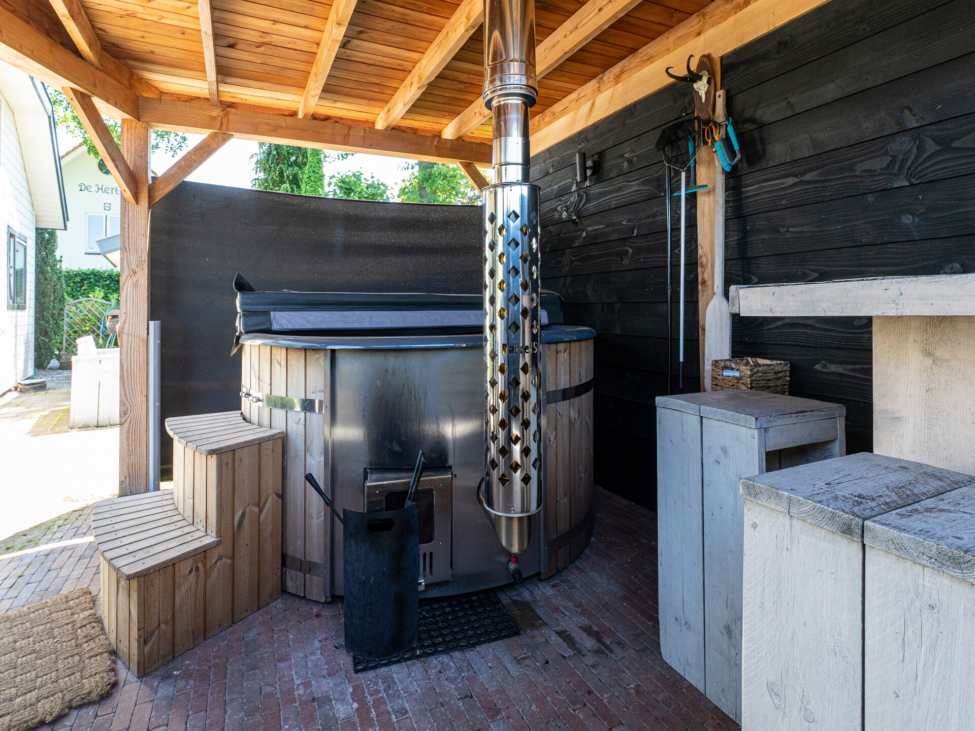 Chalet Kieftveen: Luxe boswoning met hot tub en sauna op de Veluwe - foto 28