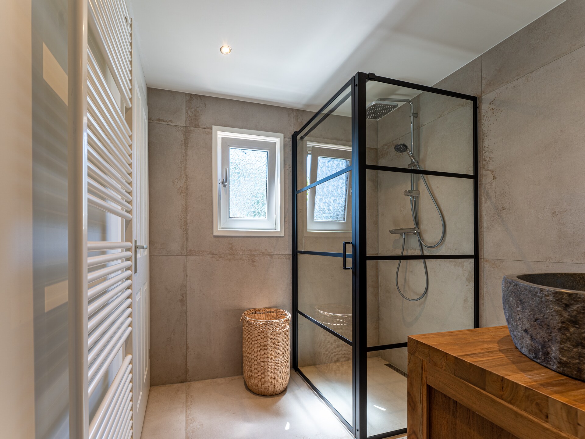 Chalet Kieftveen: Luxe boswoning met hot tub en sauna op de Veluwe - foto 7