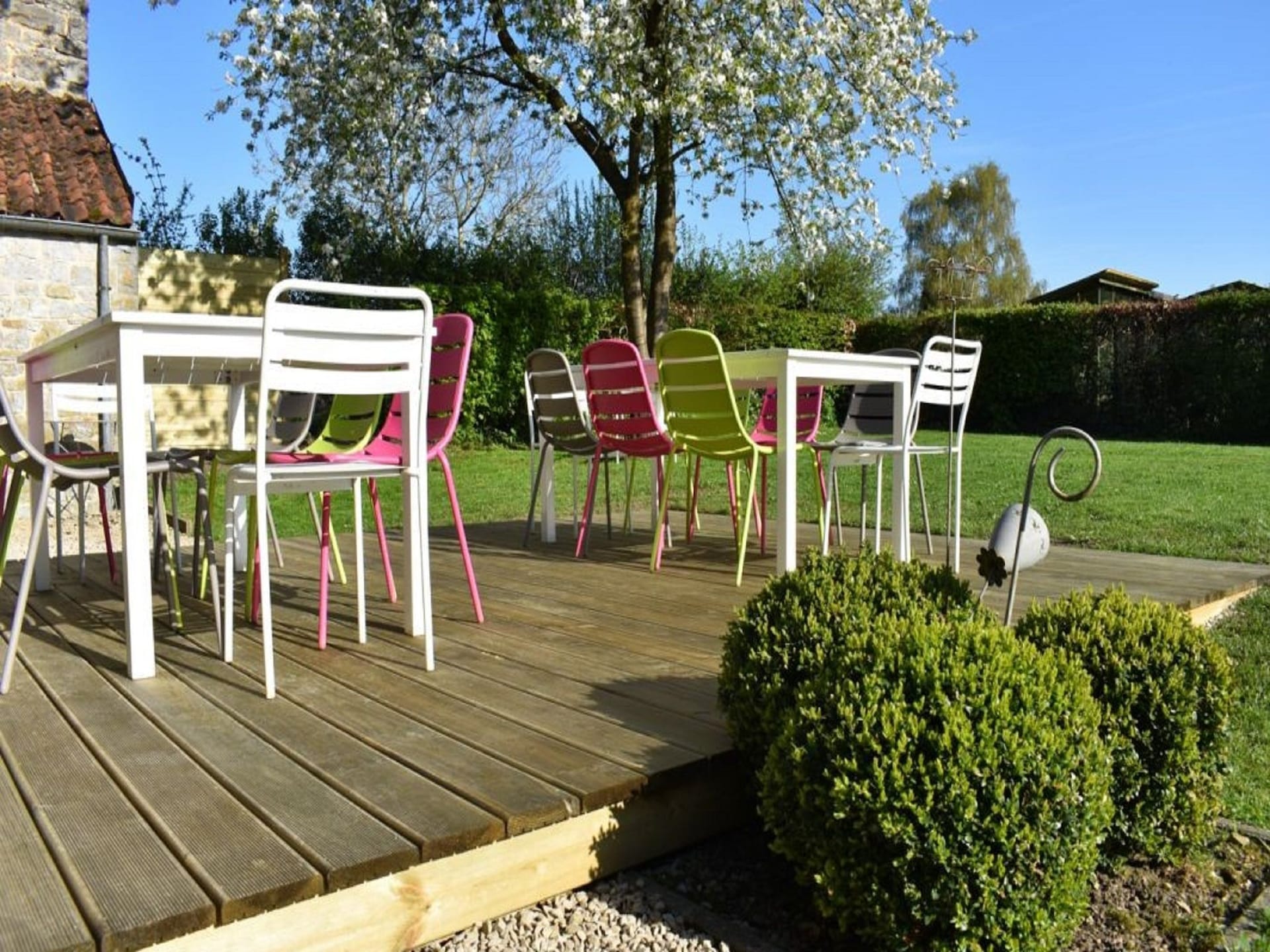 Op 1 km van het centrum: ruim 15-persoons vakantiehuis in Gerin - foto 39