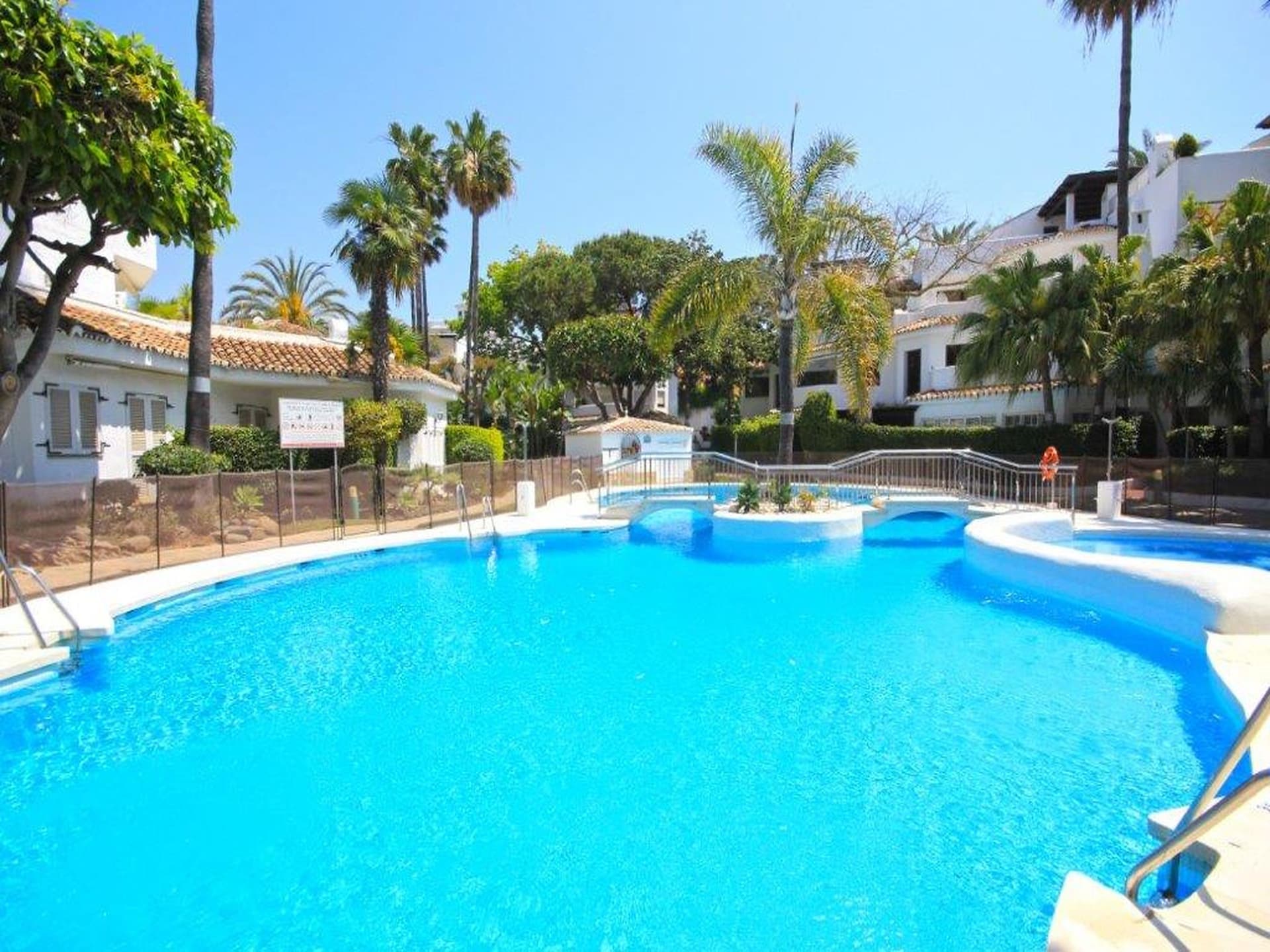Op 400 m van zee: ruim appartement Golden Beach house in Elviria - foto 8