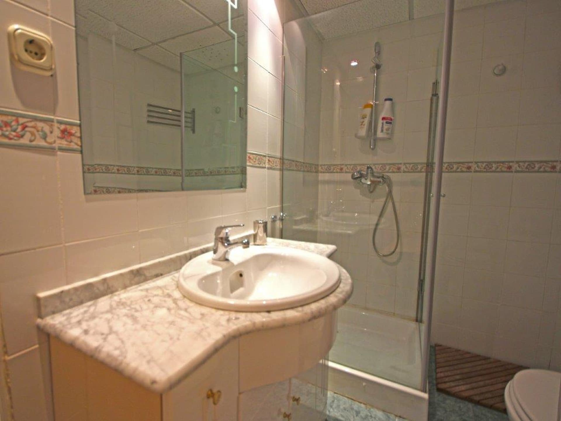 Op 400 m van zee: ruim appartement Golden Beach house in Elviria - foto 15